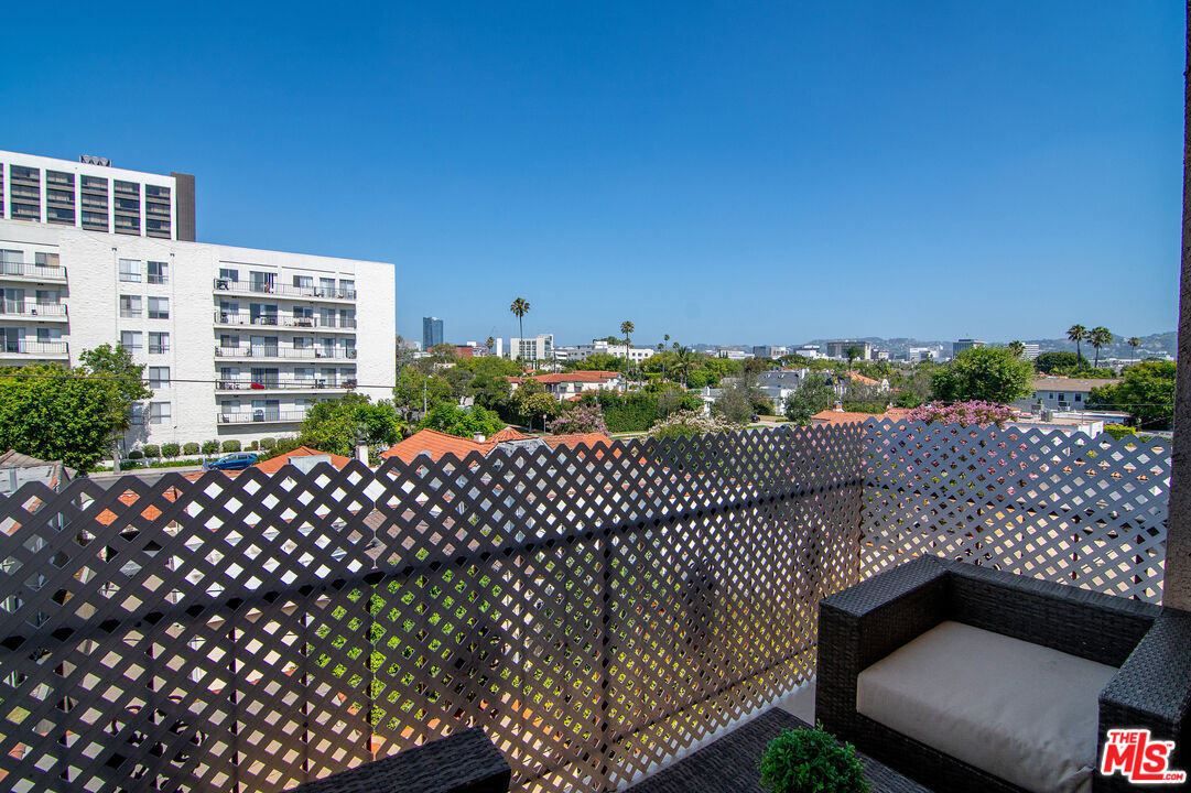 1101 Rexford Dr Unit: 302