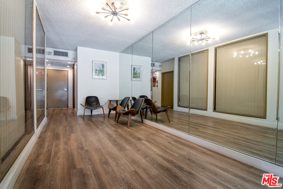 1101 Rexford Dr Unit: 302