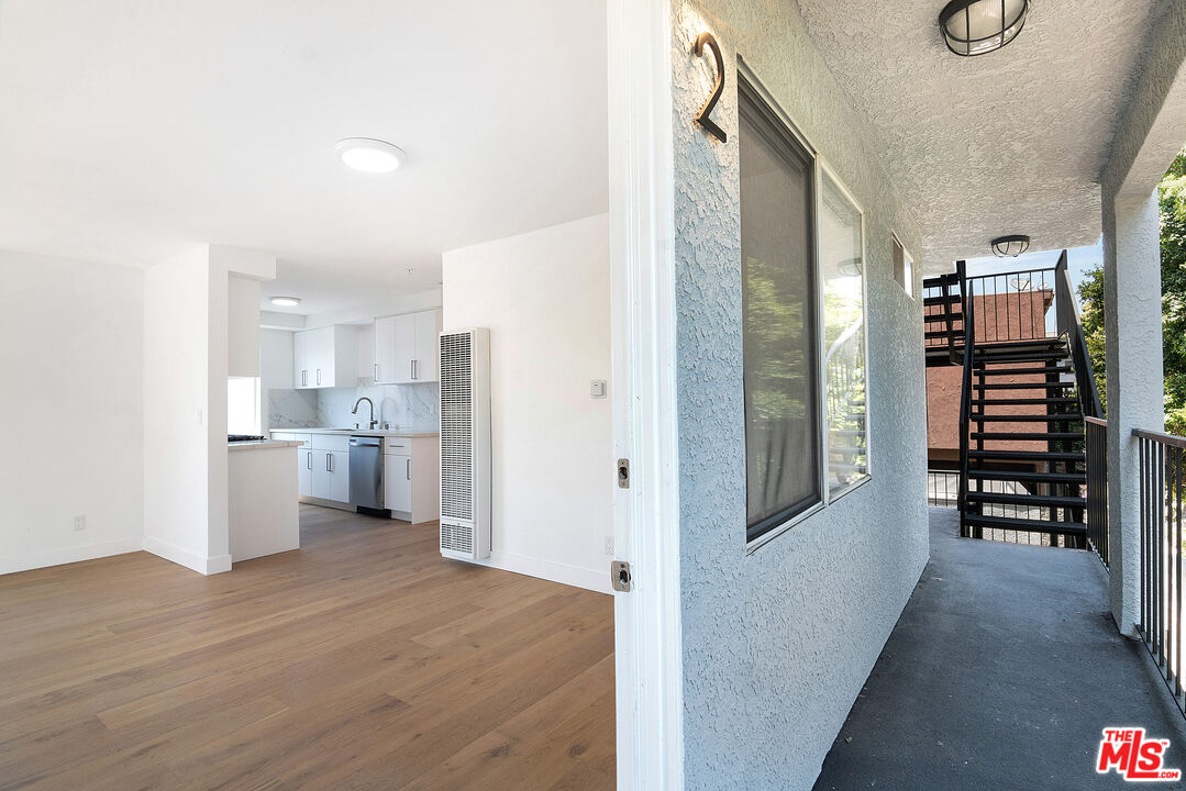 231 E Hyde Park Blvd