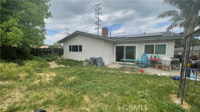 7563 De Soto AVE