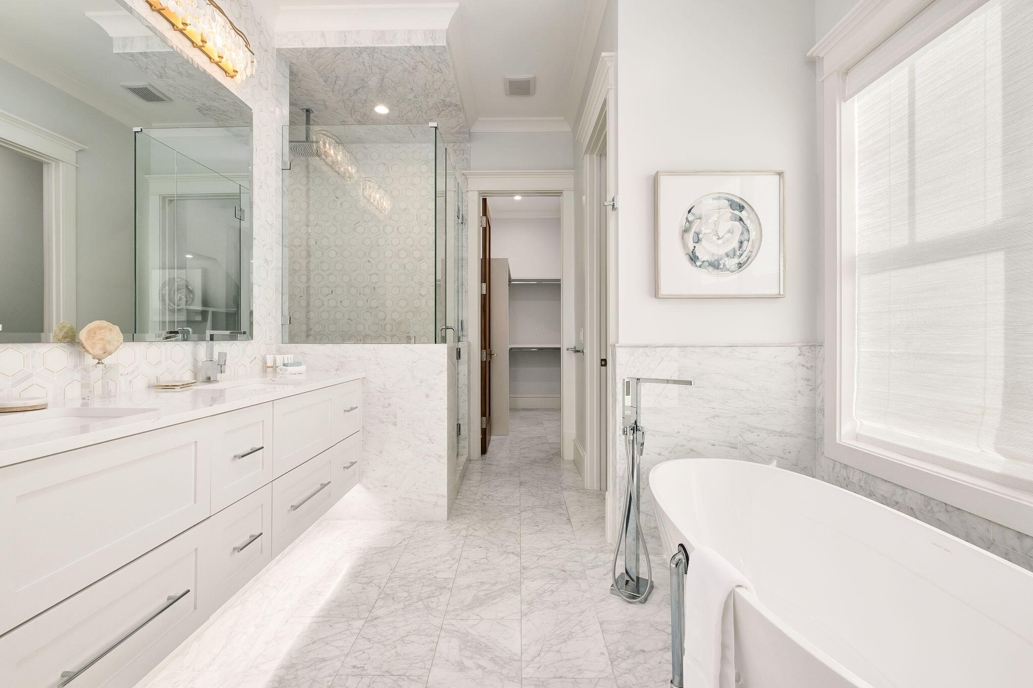 80 Hutchinson Street