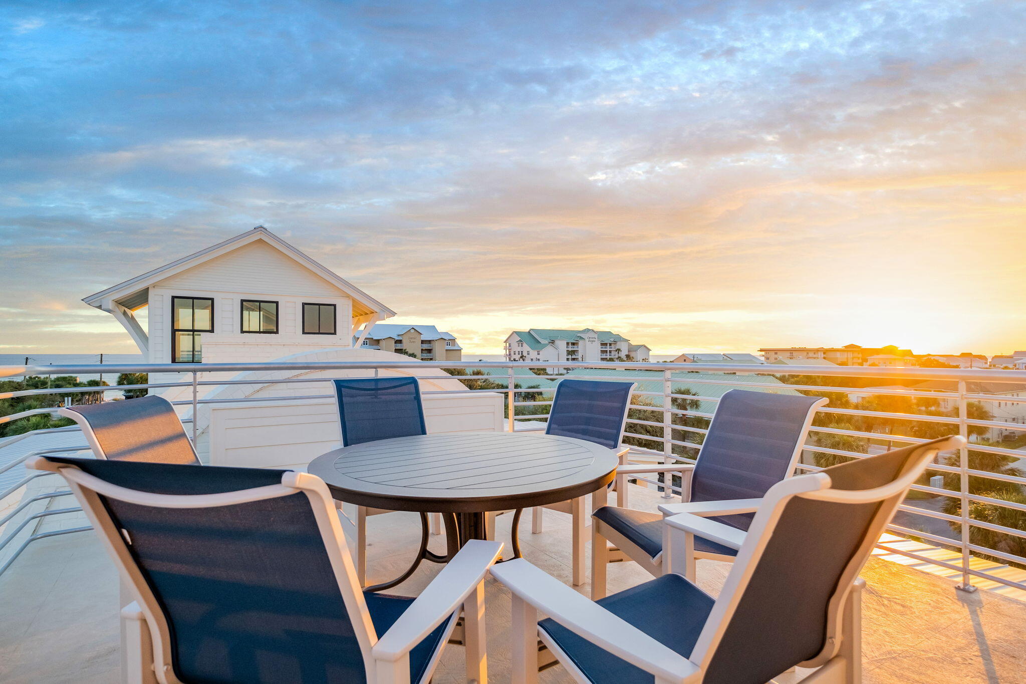 80 Hutchinson Street