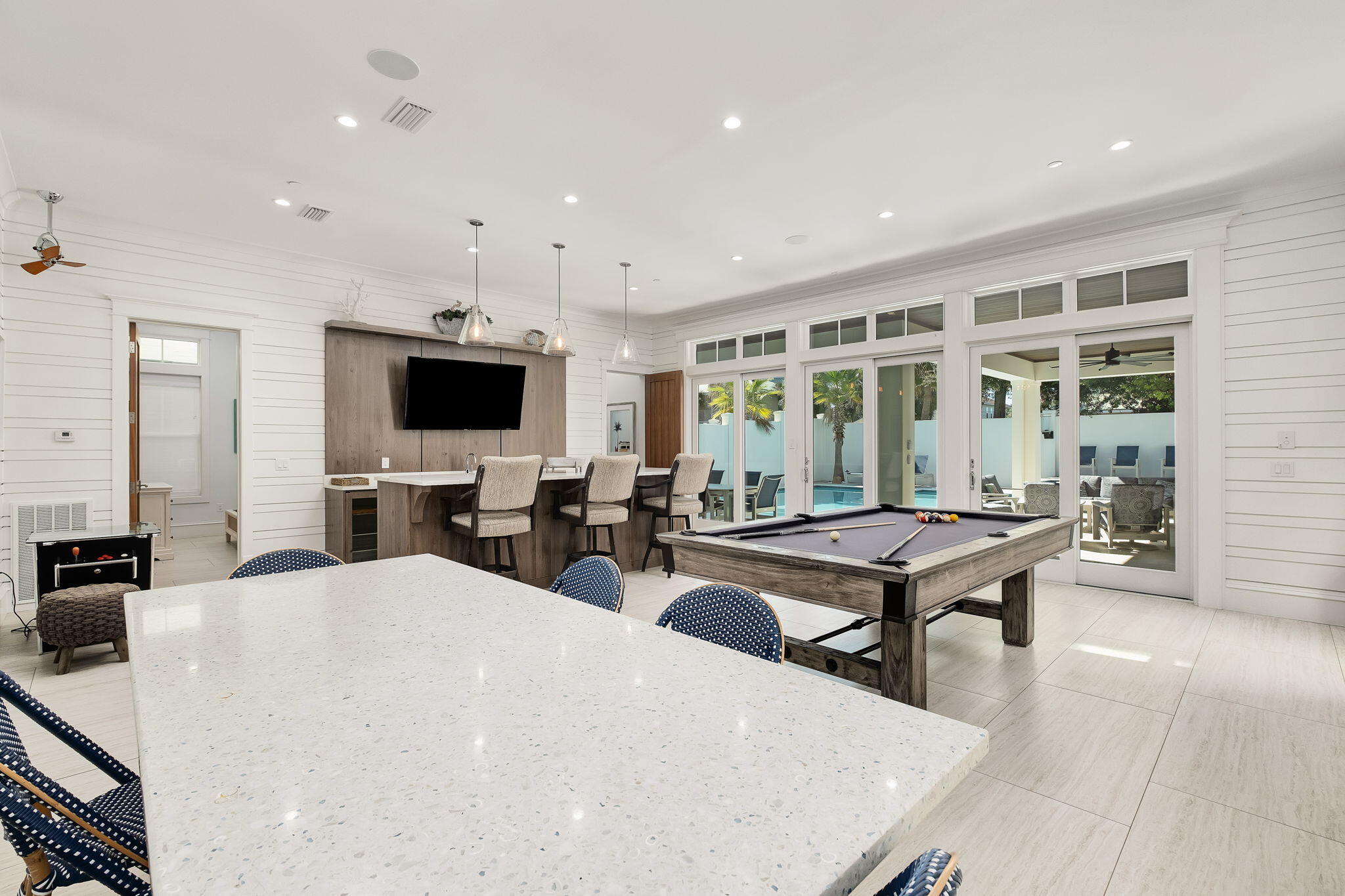 80 Hutchinson Street