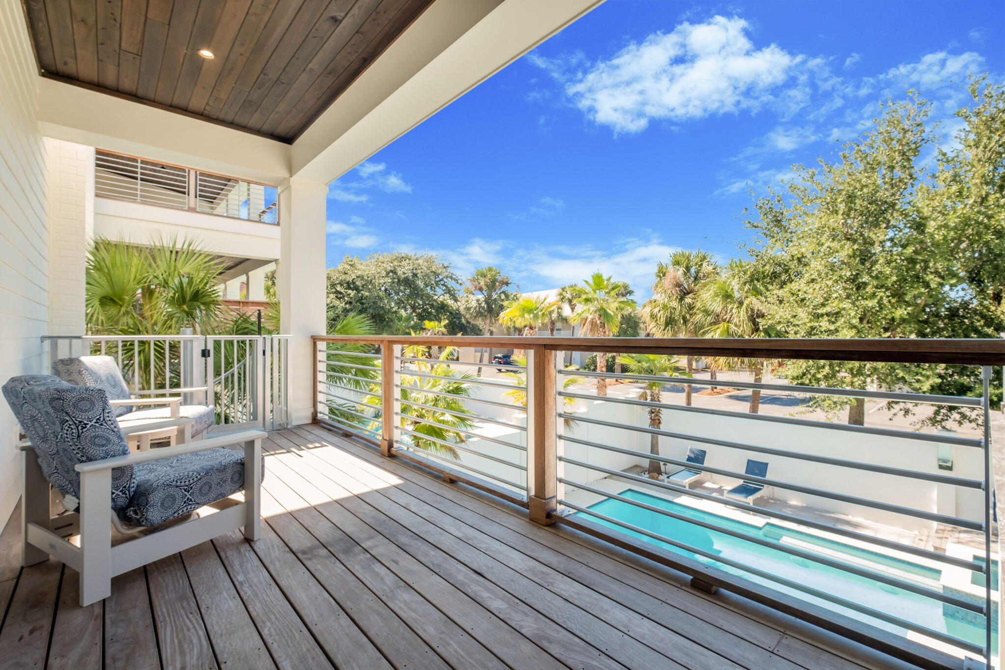 80 Hutchinson Street