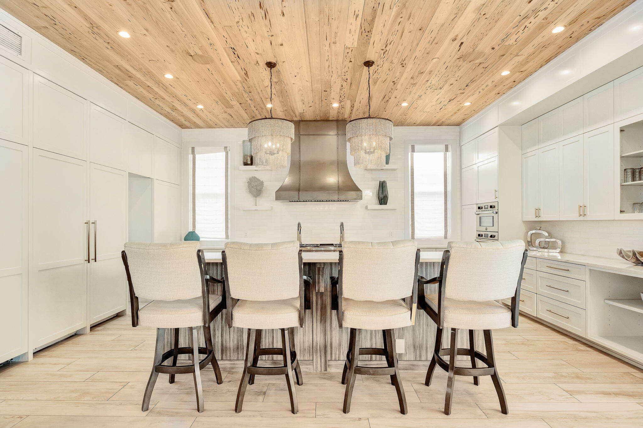 80 Hutchinson Street