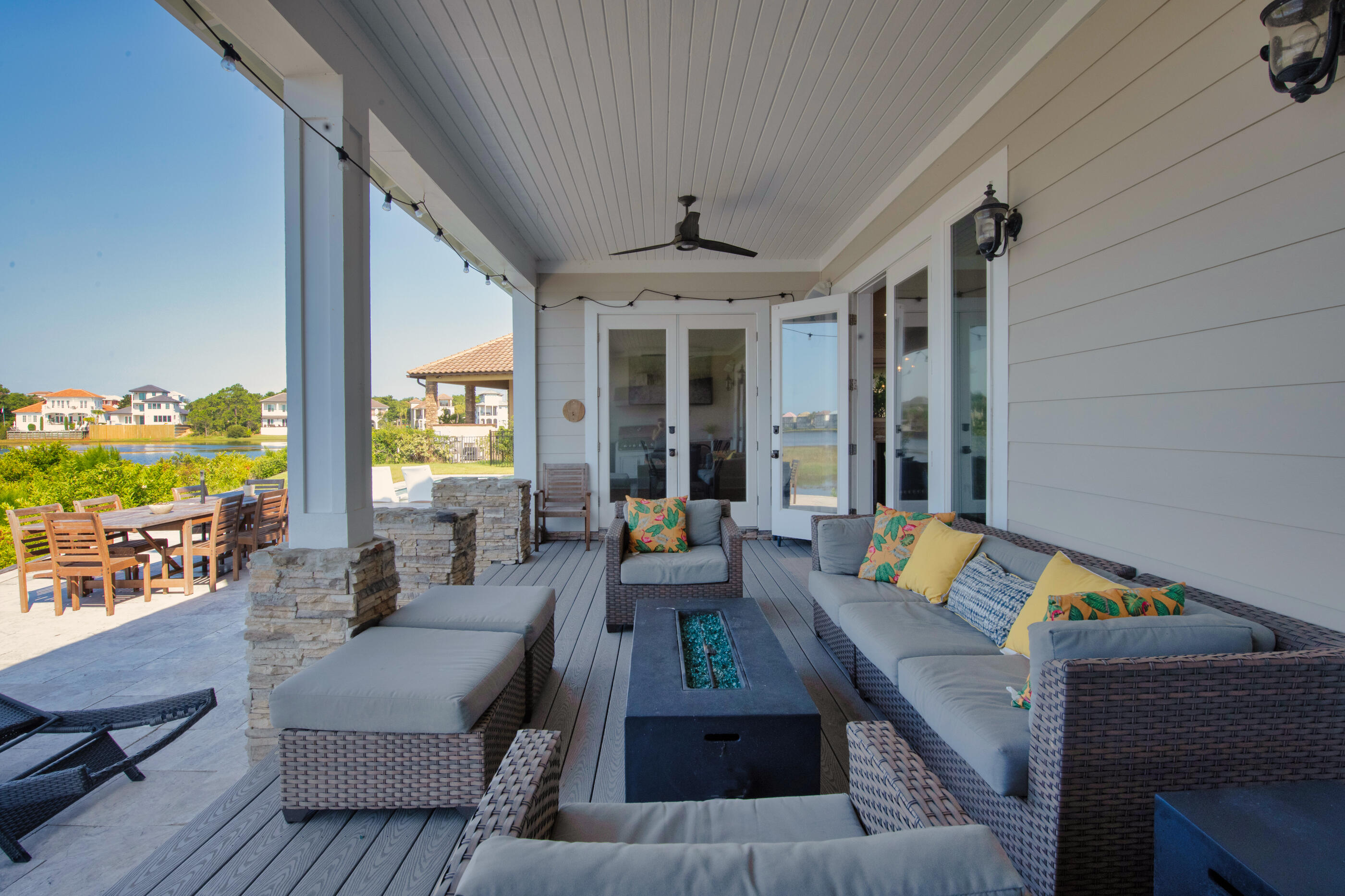 4728 Rendezvous Cove