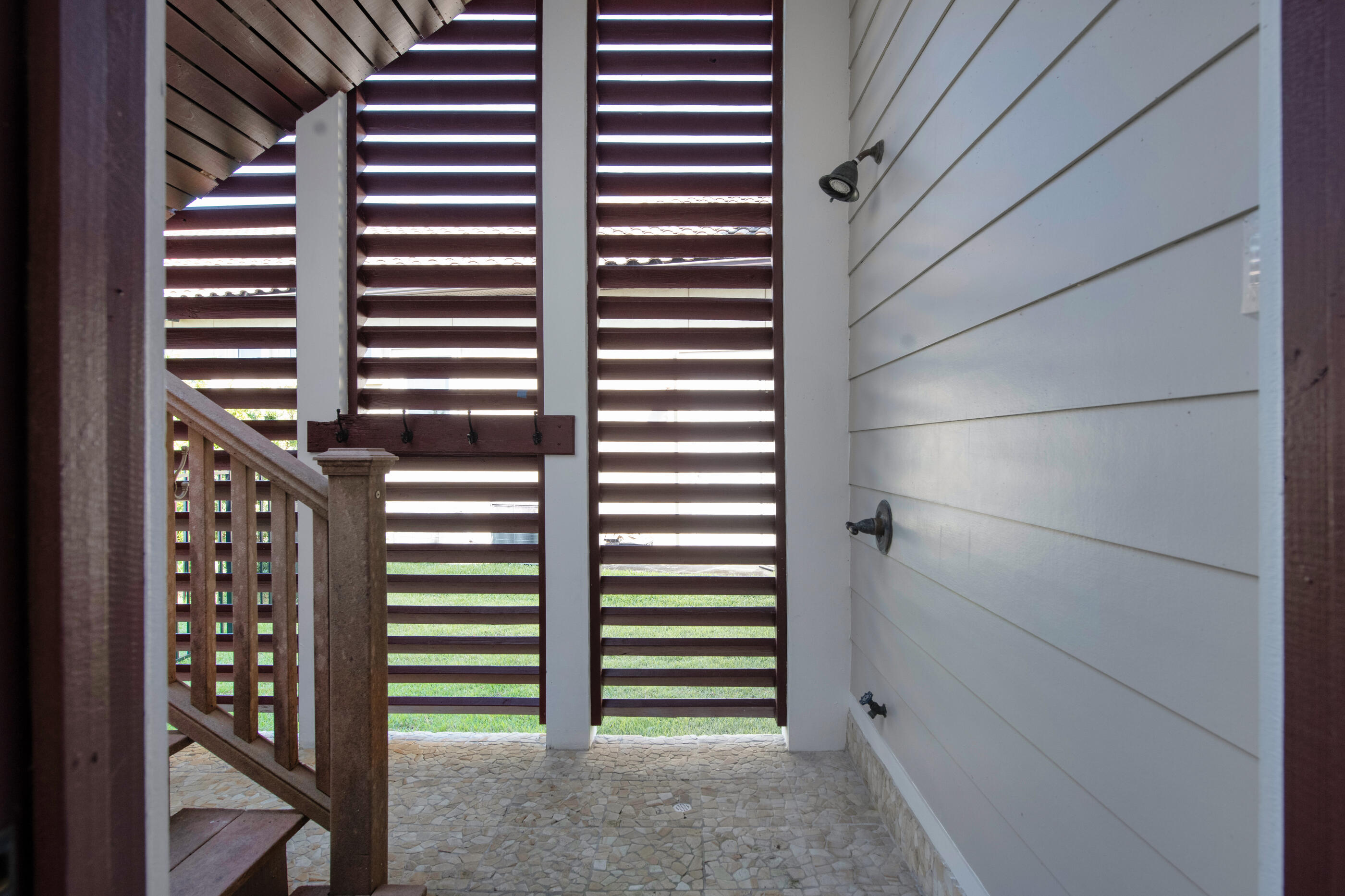 4728 Rendezvous Cove