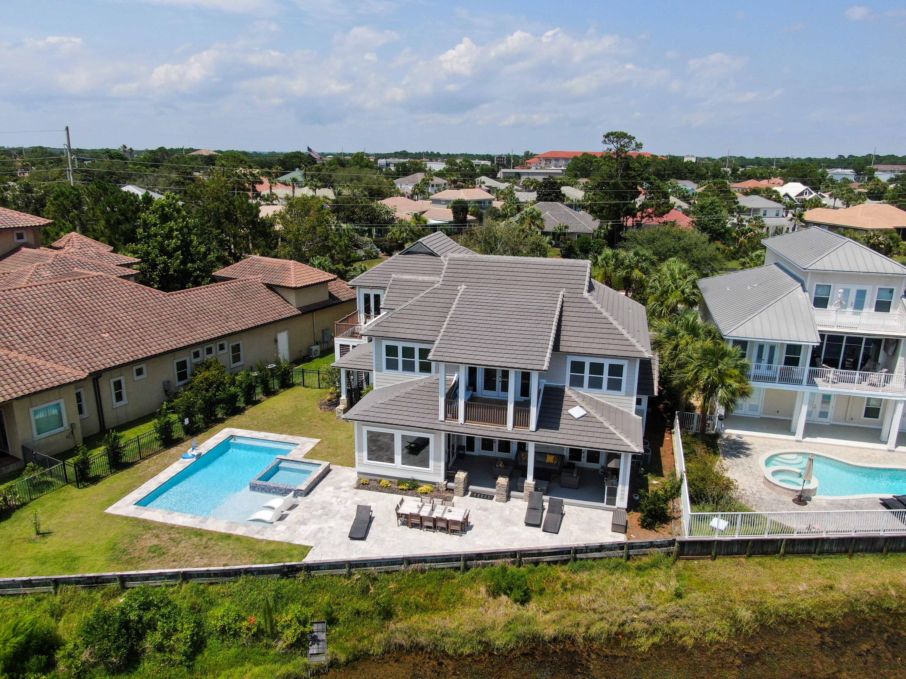 4728 Rendezvous Cove