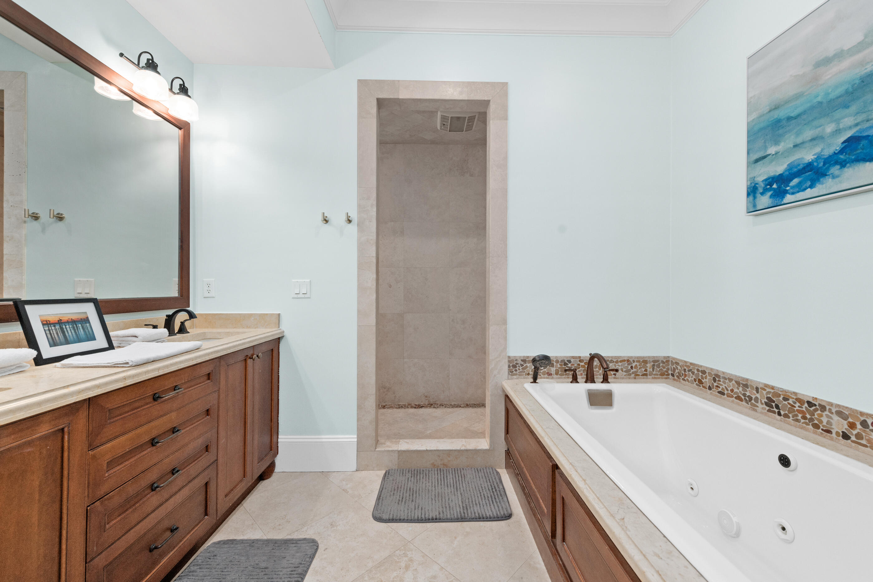 4728 Rendezvous Cove