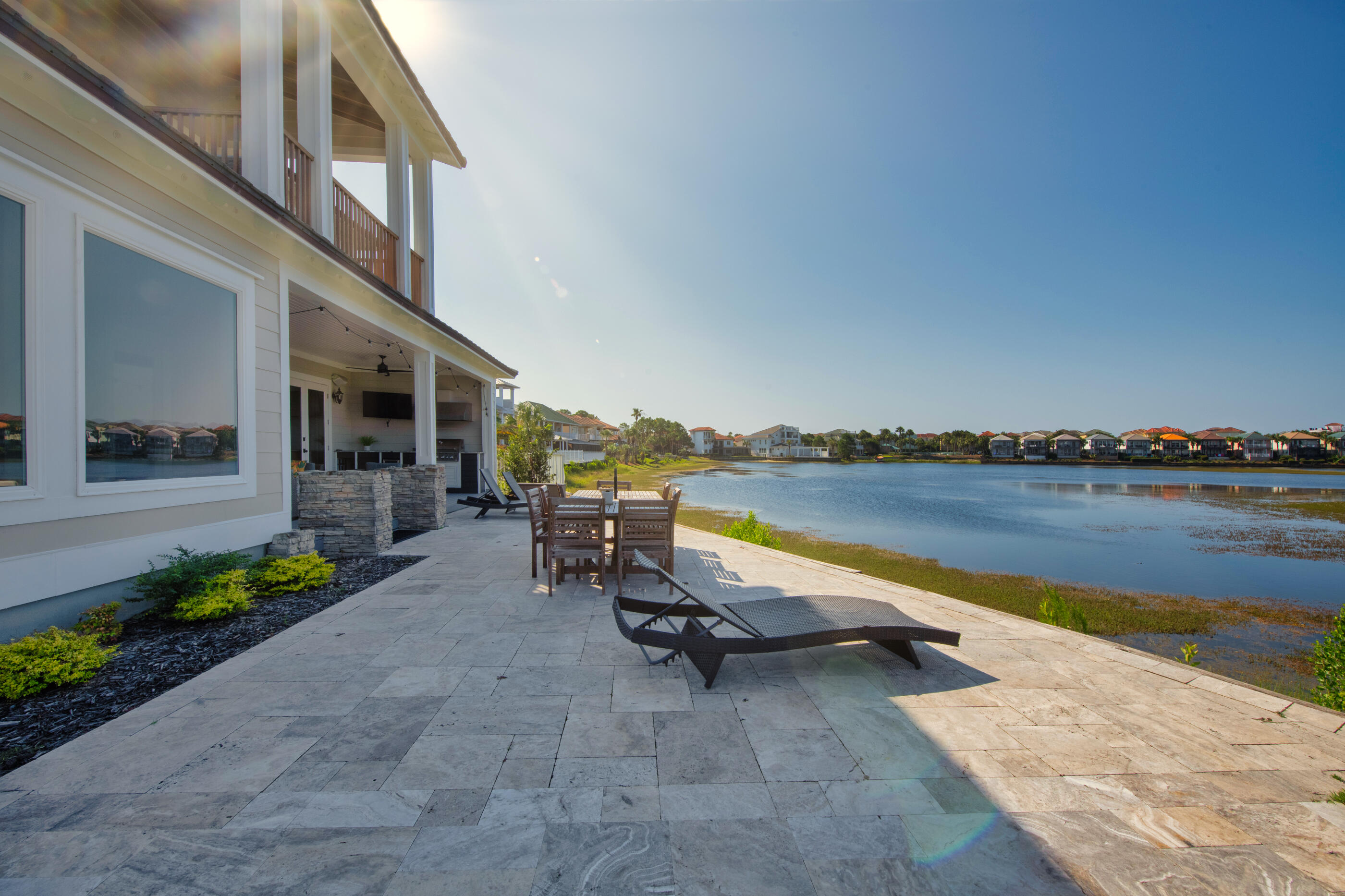 4728 Rendezvous Cove