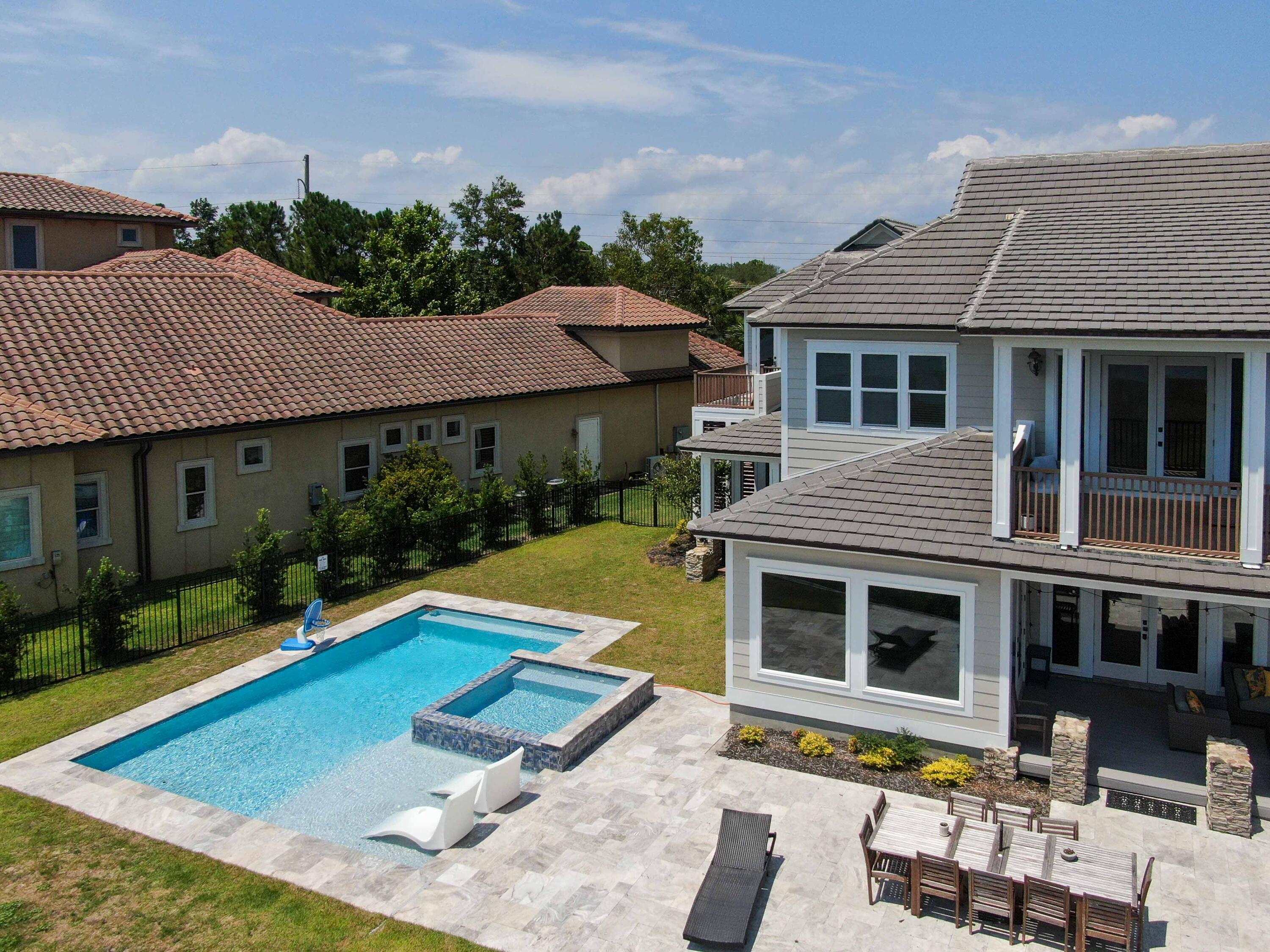 4728 Rendezvous Cove