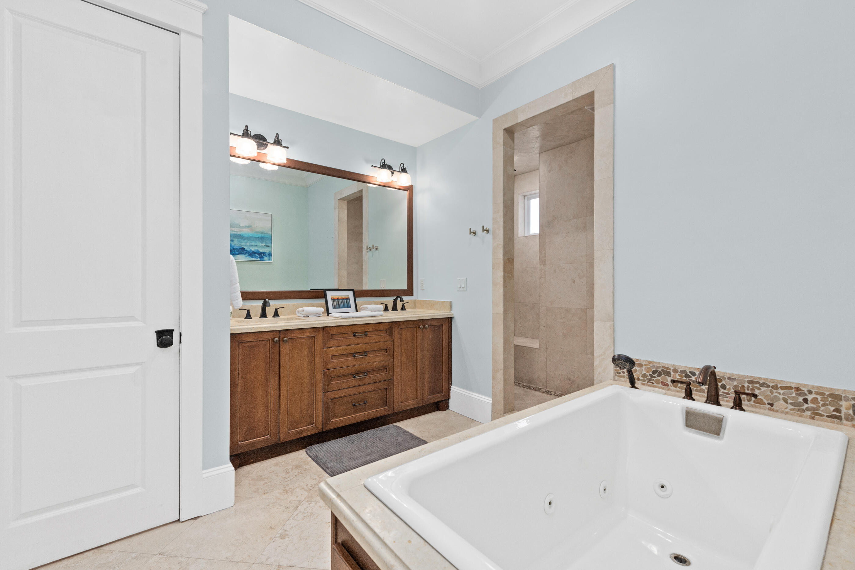 4728 Rendezvous Cove