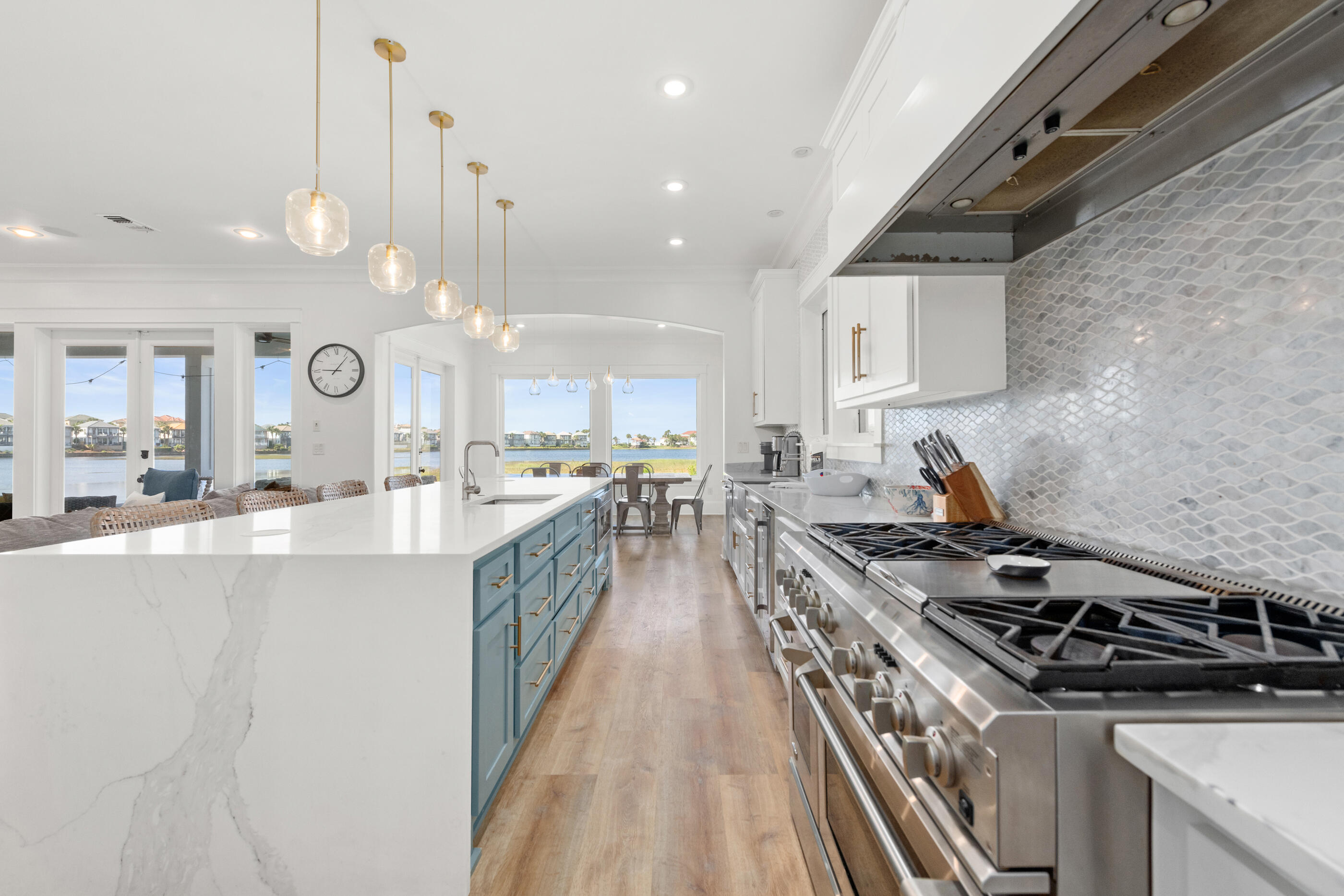 4728 Rendezvous Cove