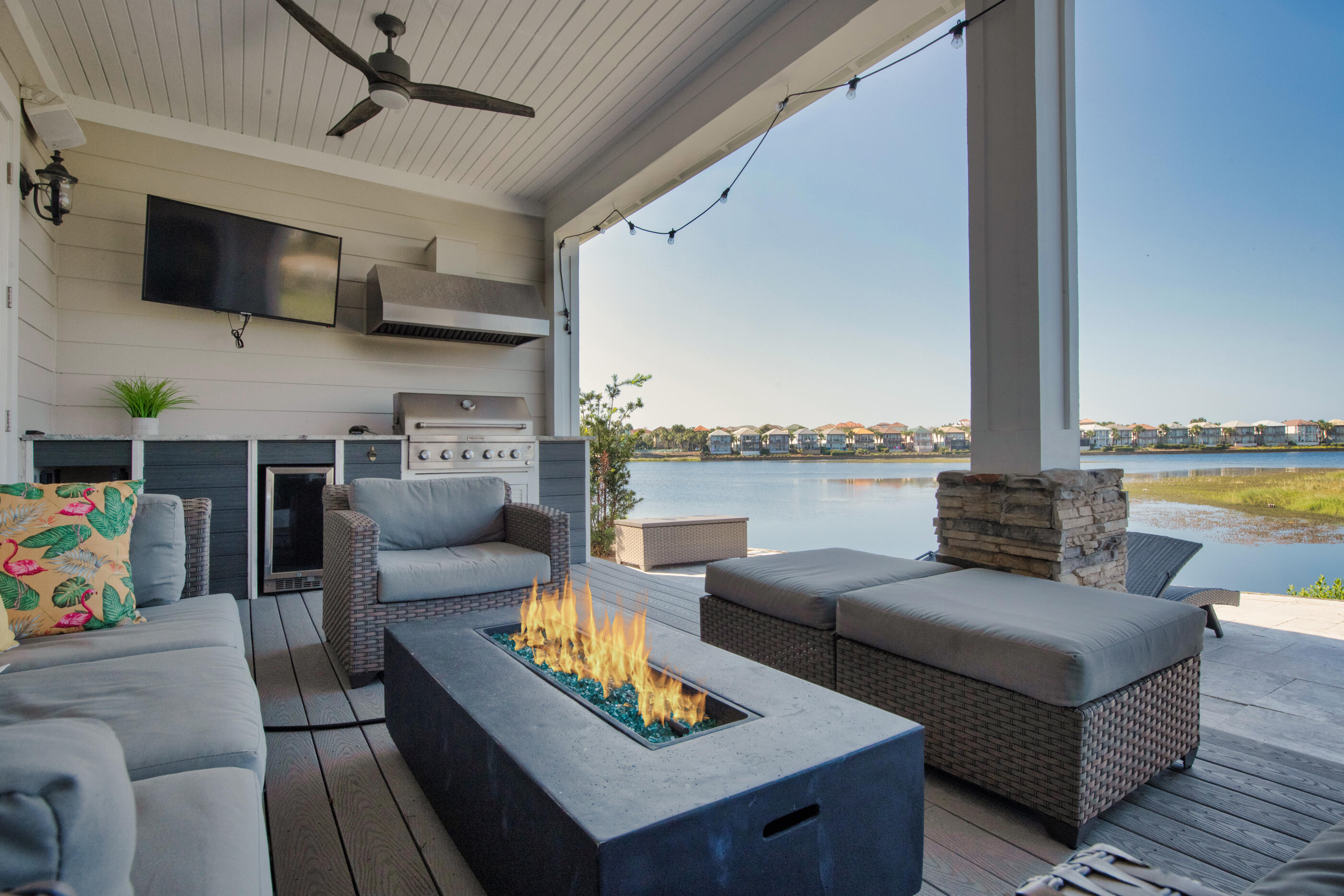 4728 Rendezvous Cove