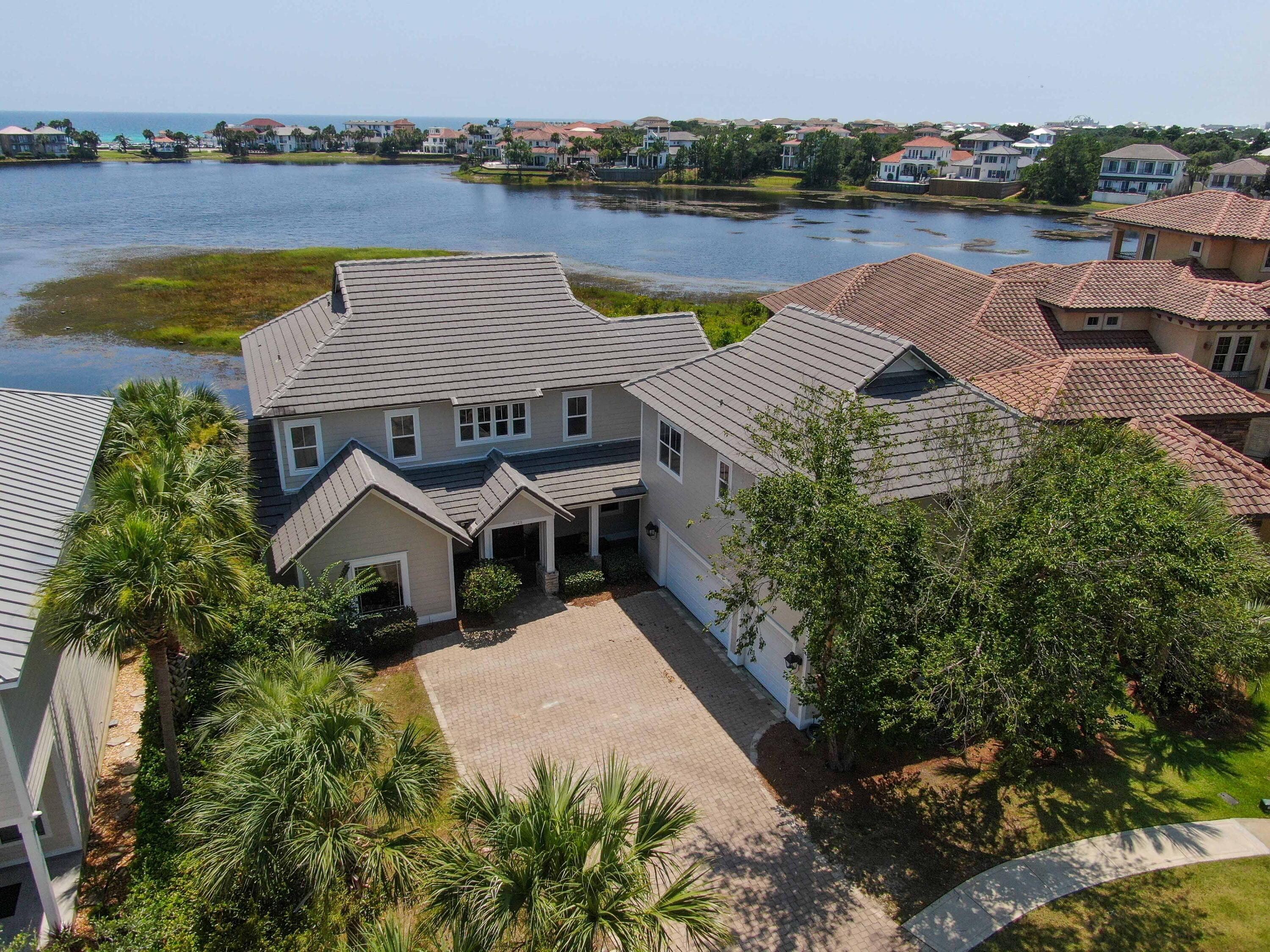 4728 Rendezvous Cove