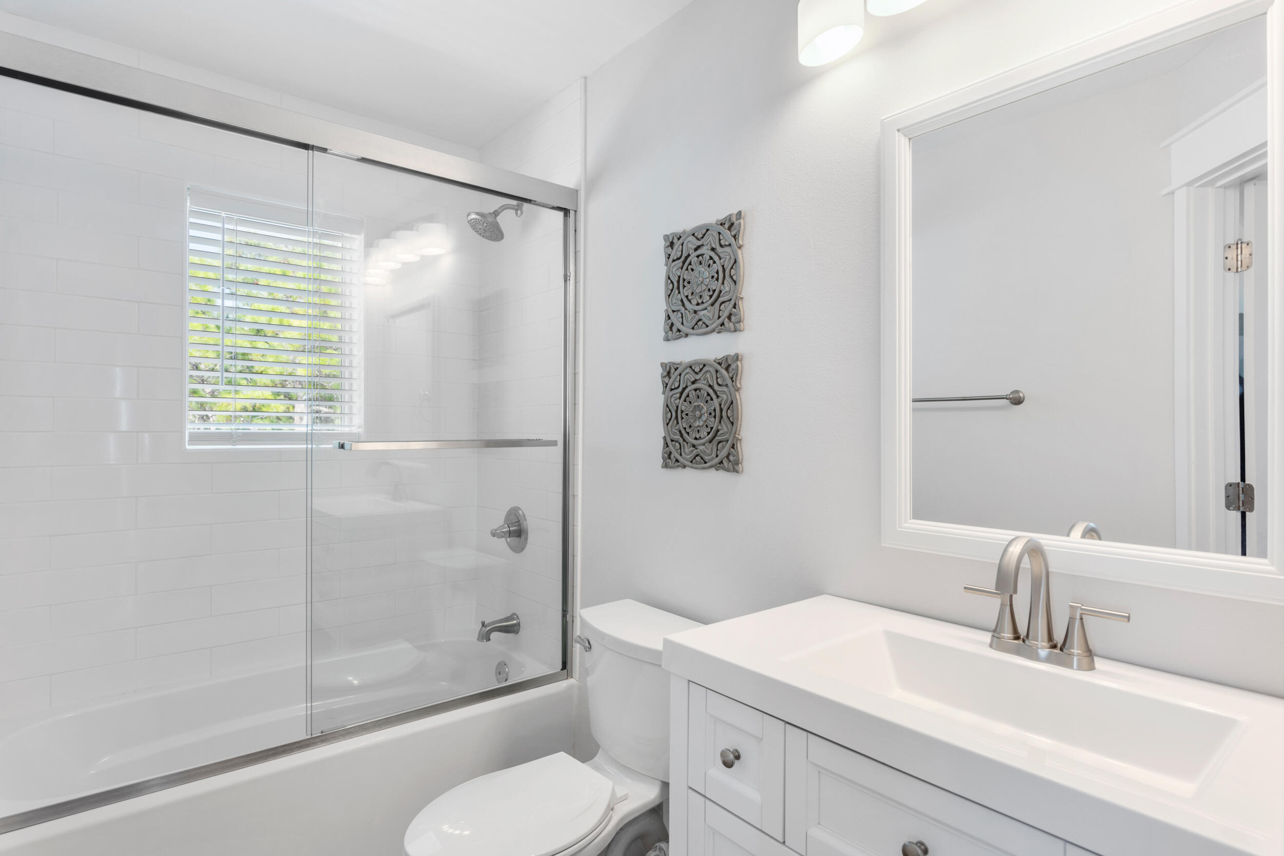 157 Charlotte Avenue