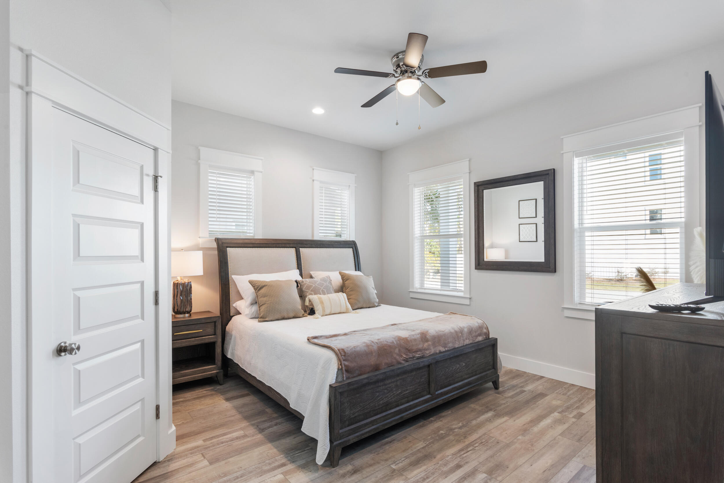 157 Charlotte Avenue