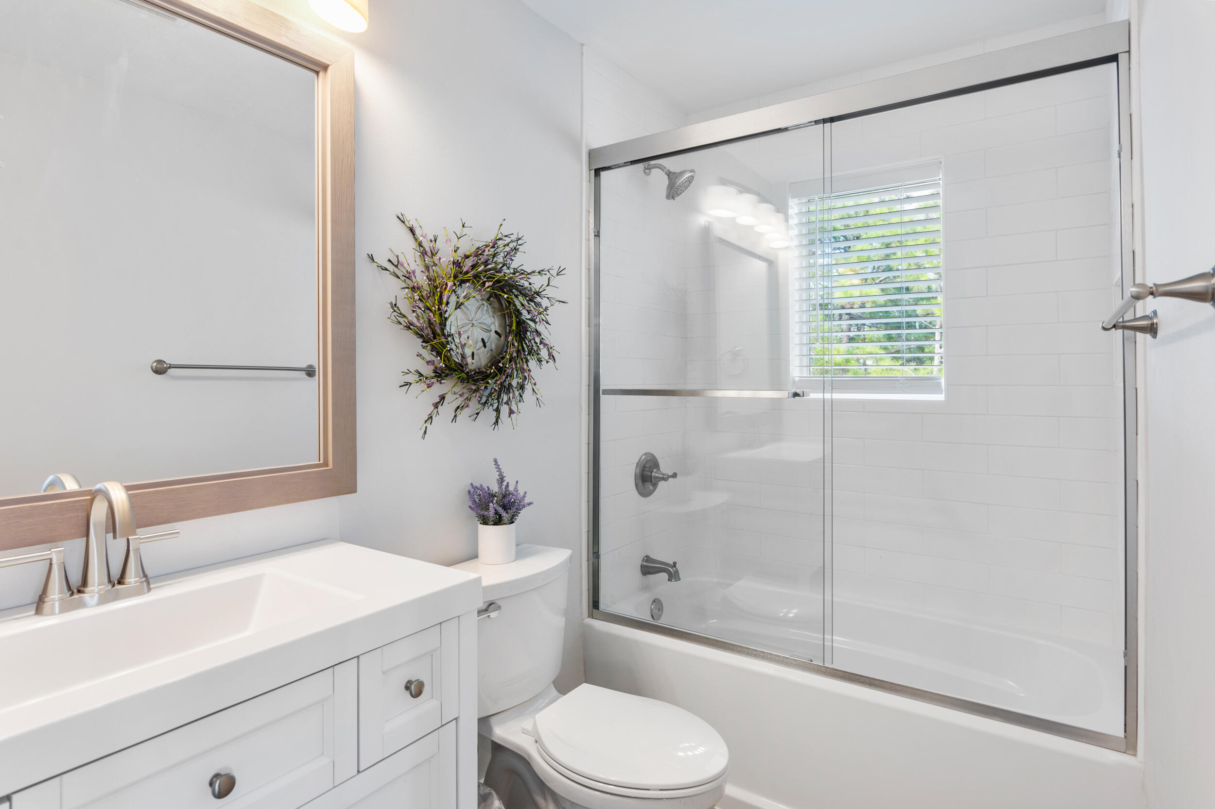 157 Charlotte Avenue