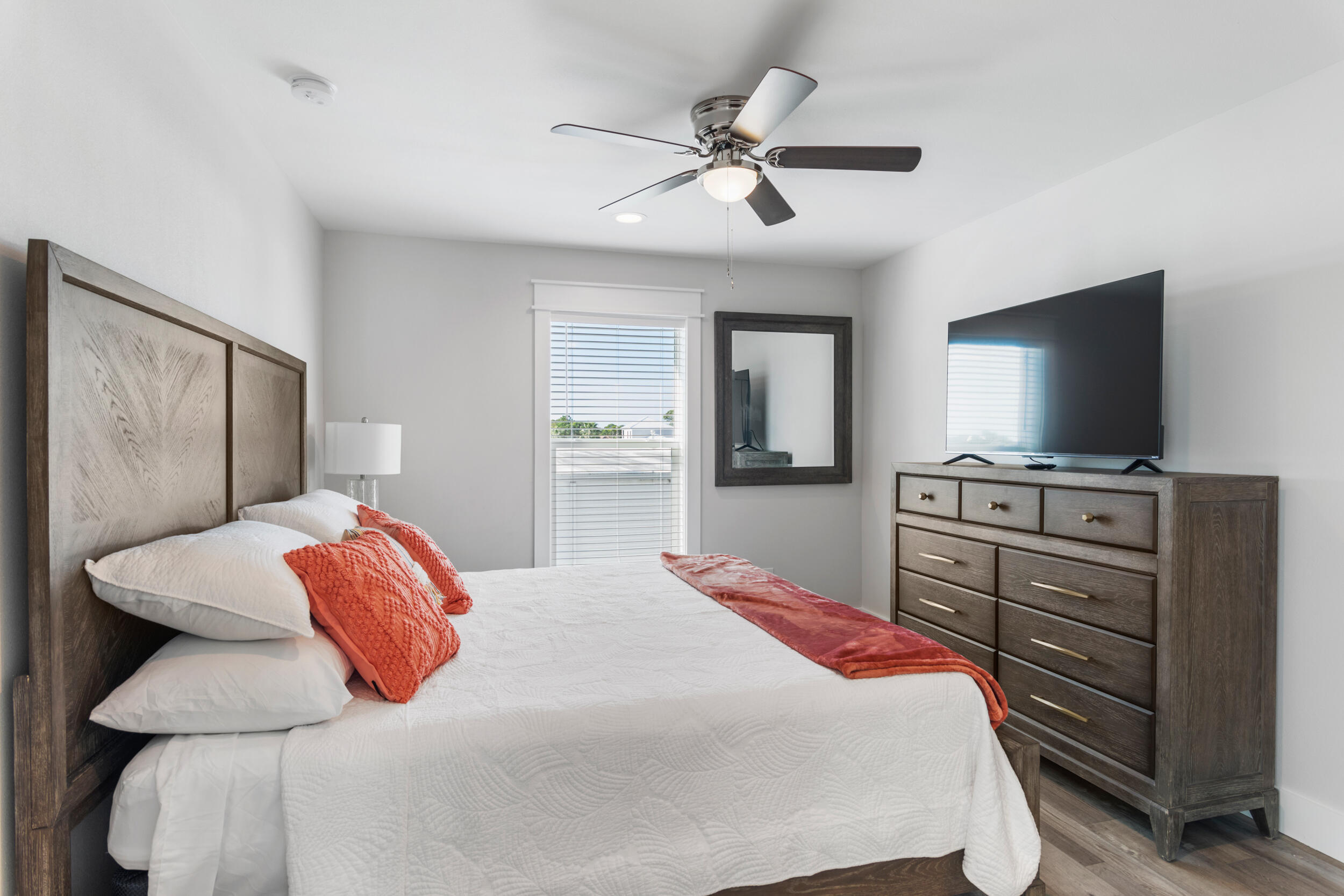 157 Charlotte Avenue