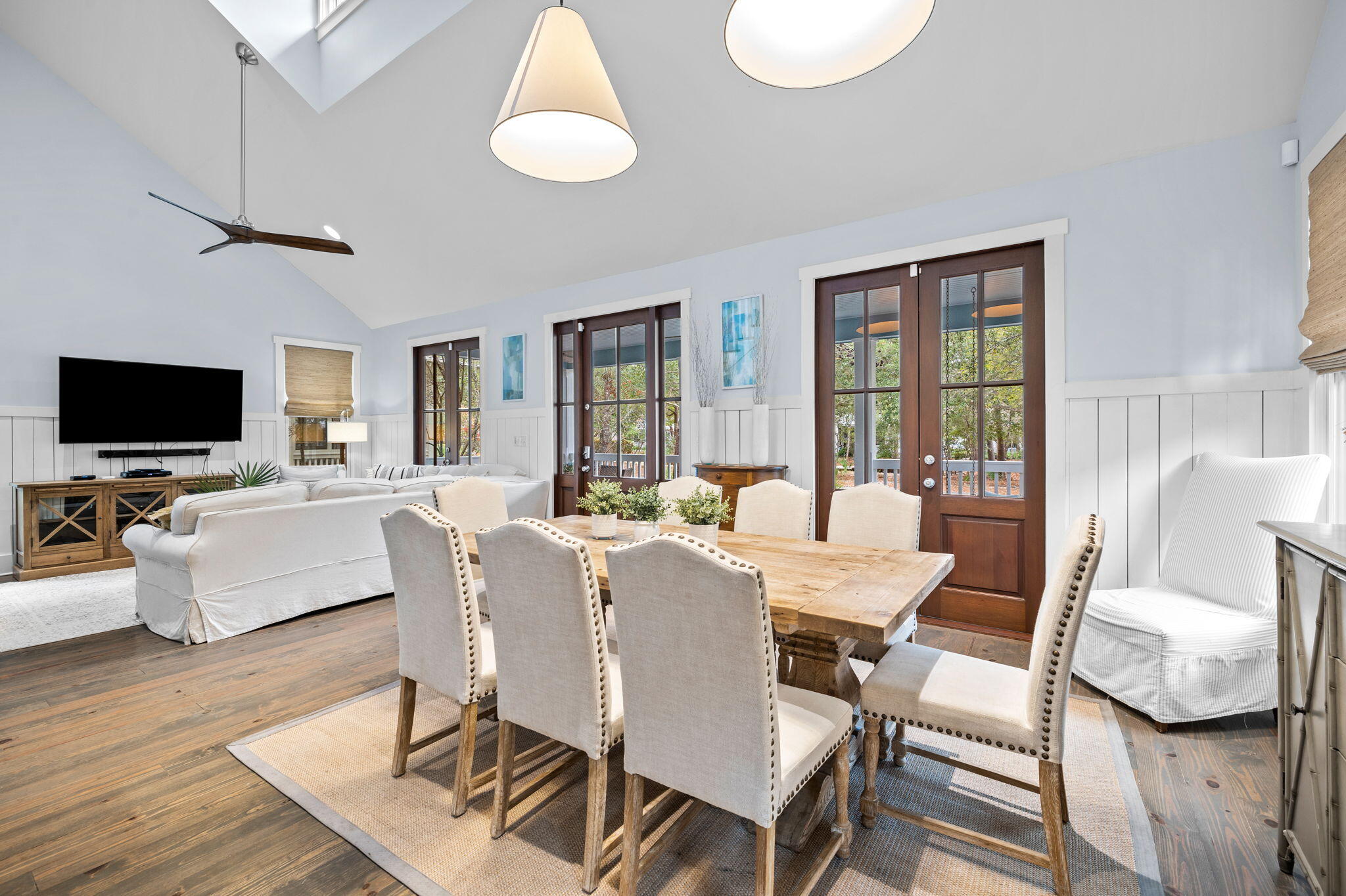 1261 Western Lake Drive