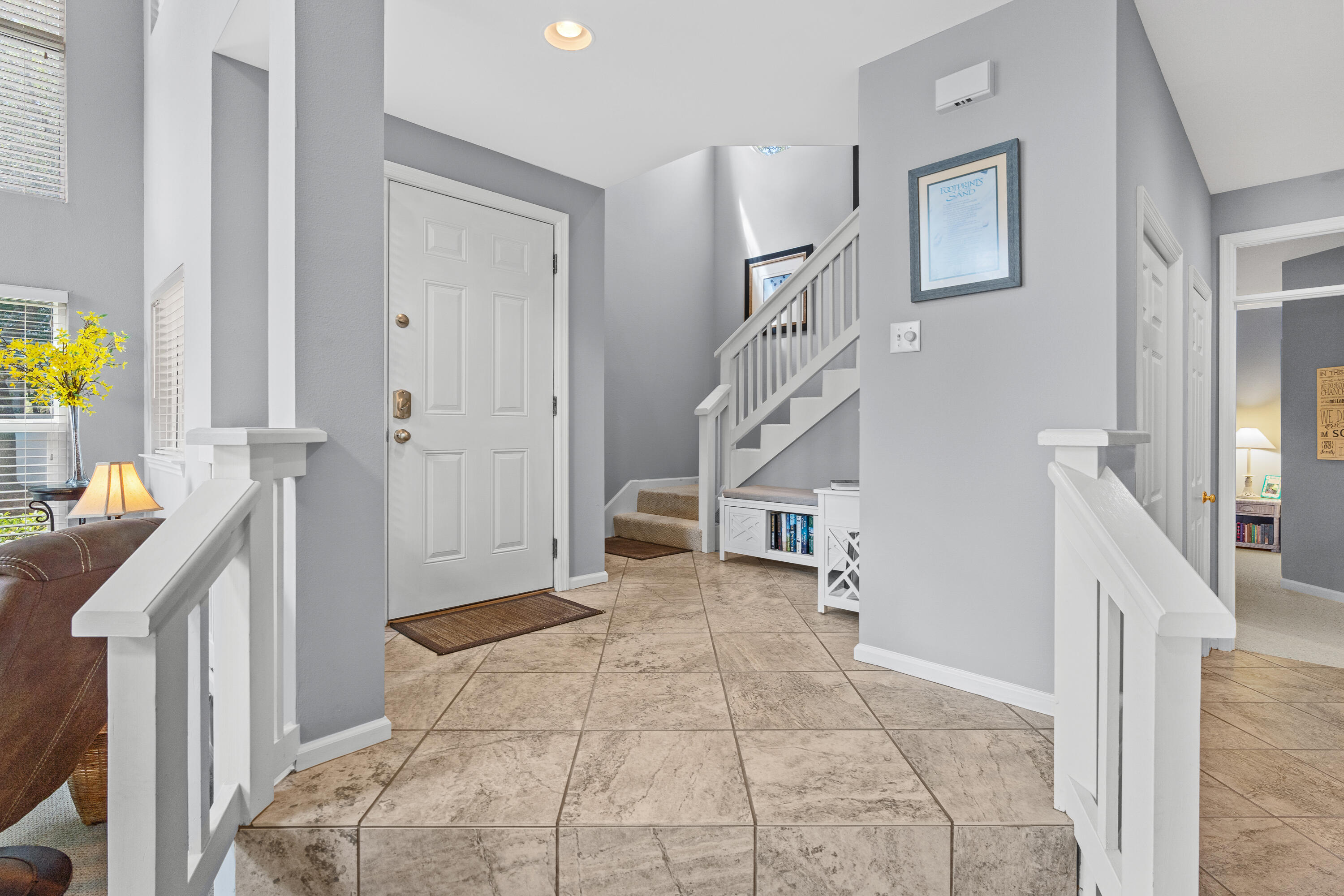 985 Northshore Drive, 985