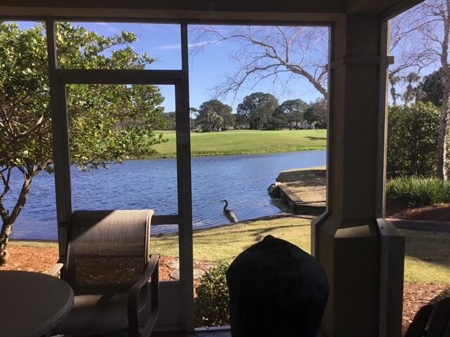 985 Northshore Drive, 985