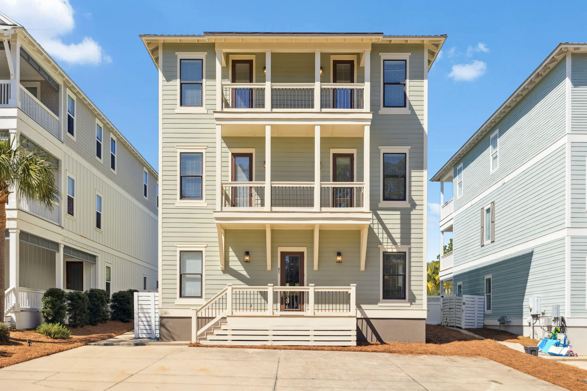 85 Santa Clara Street