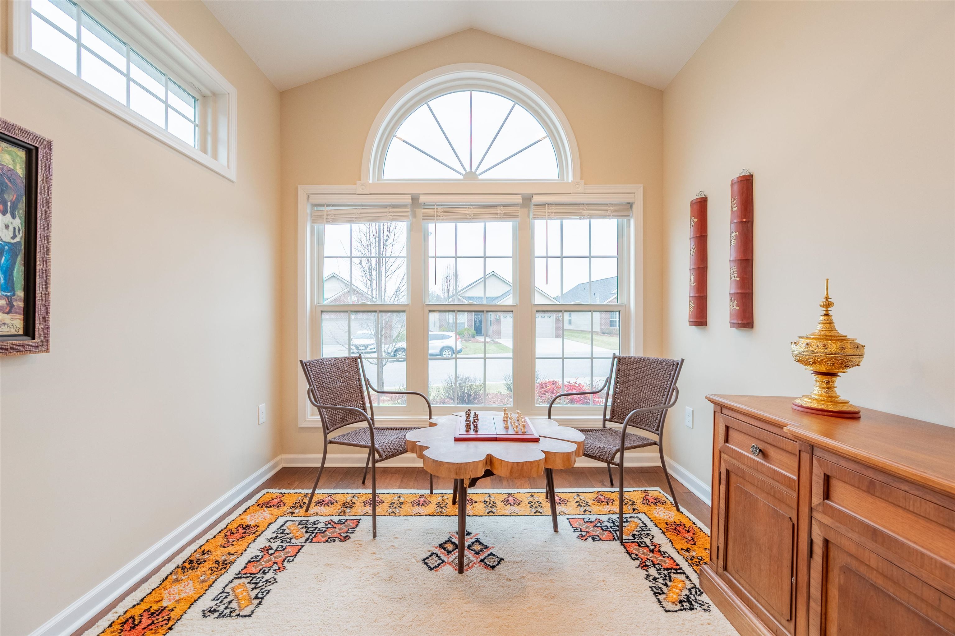 70 GAVINS Court NW