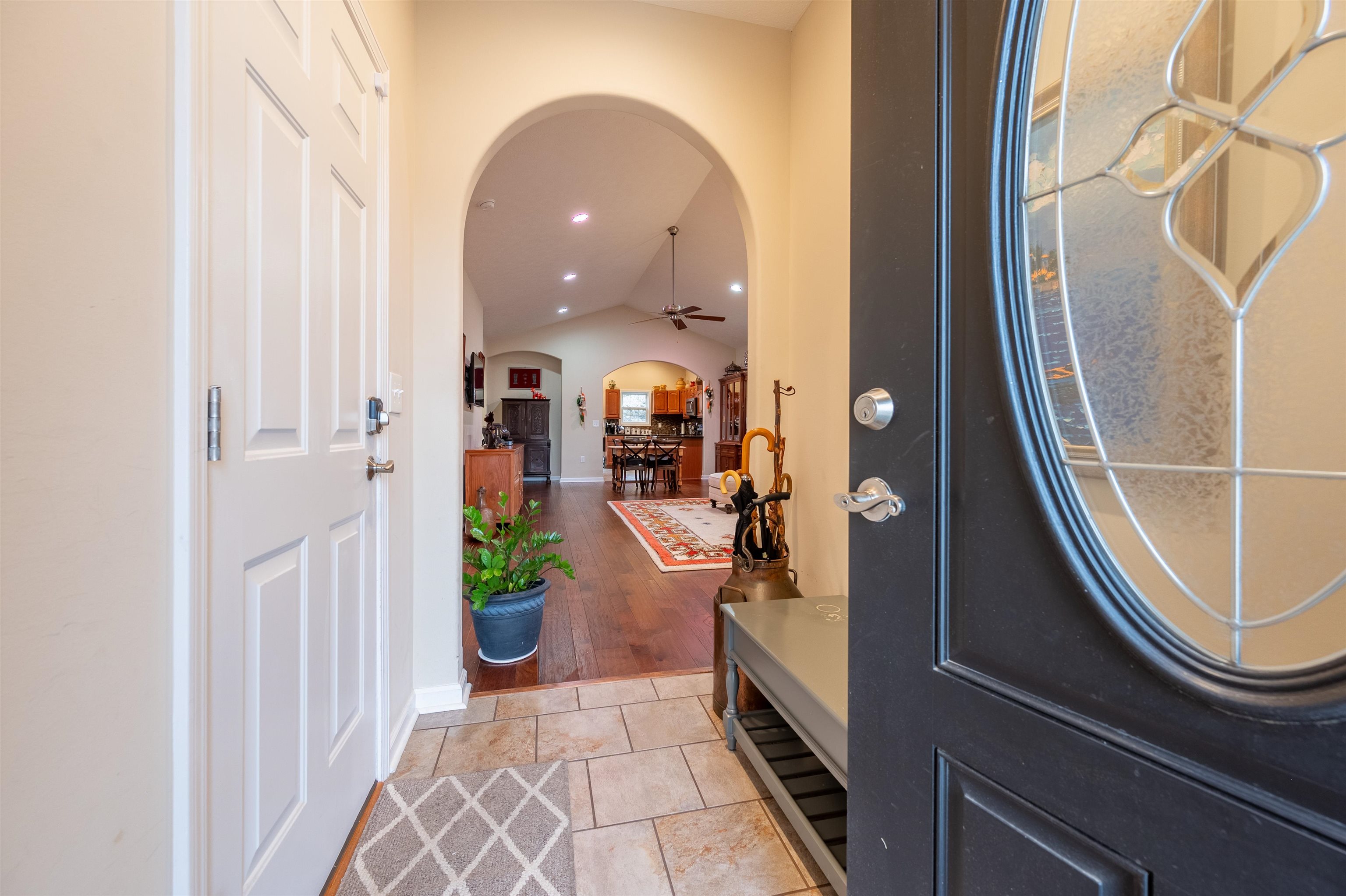 70 GAVINS Court NW
