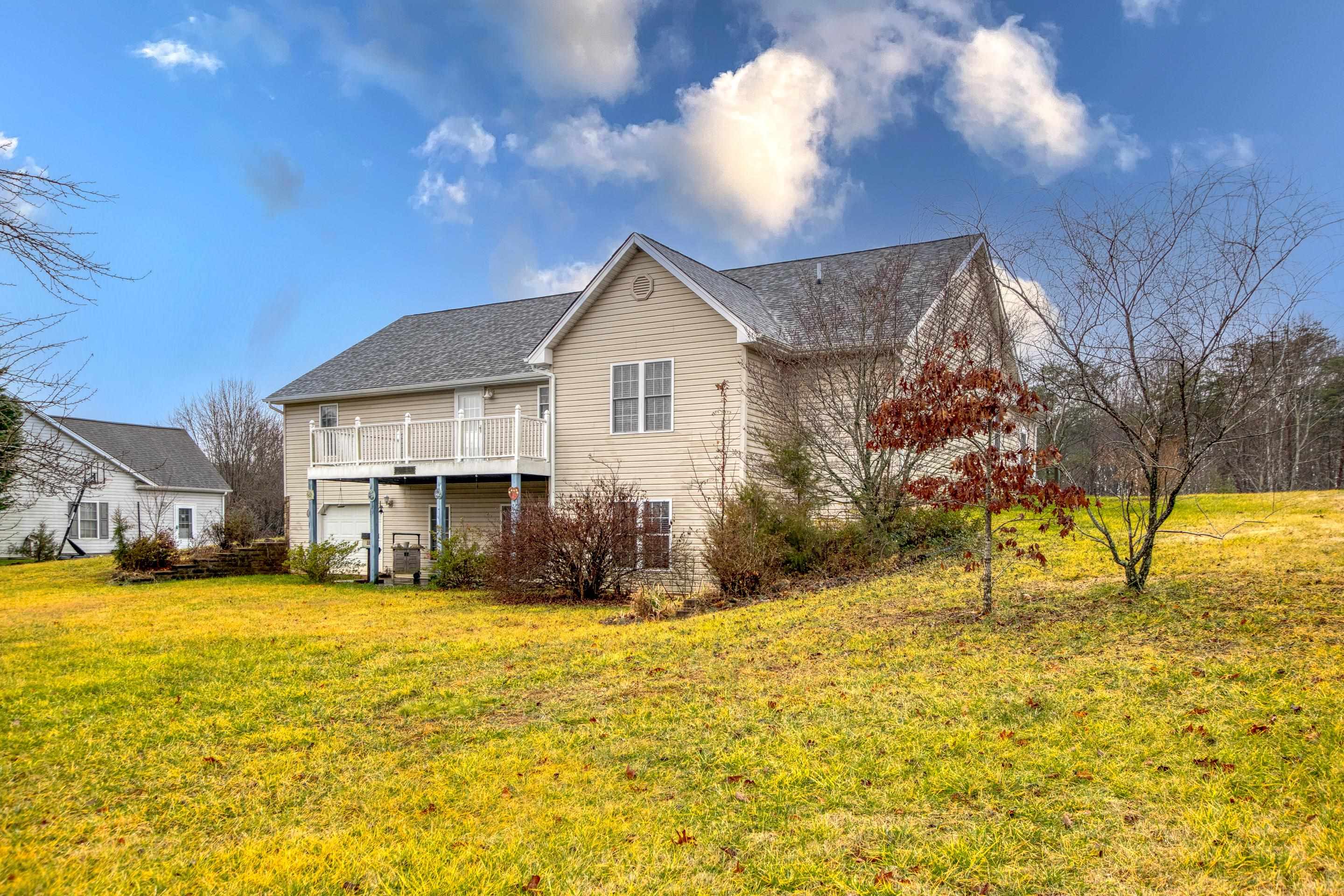 8498 Goodview Road