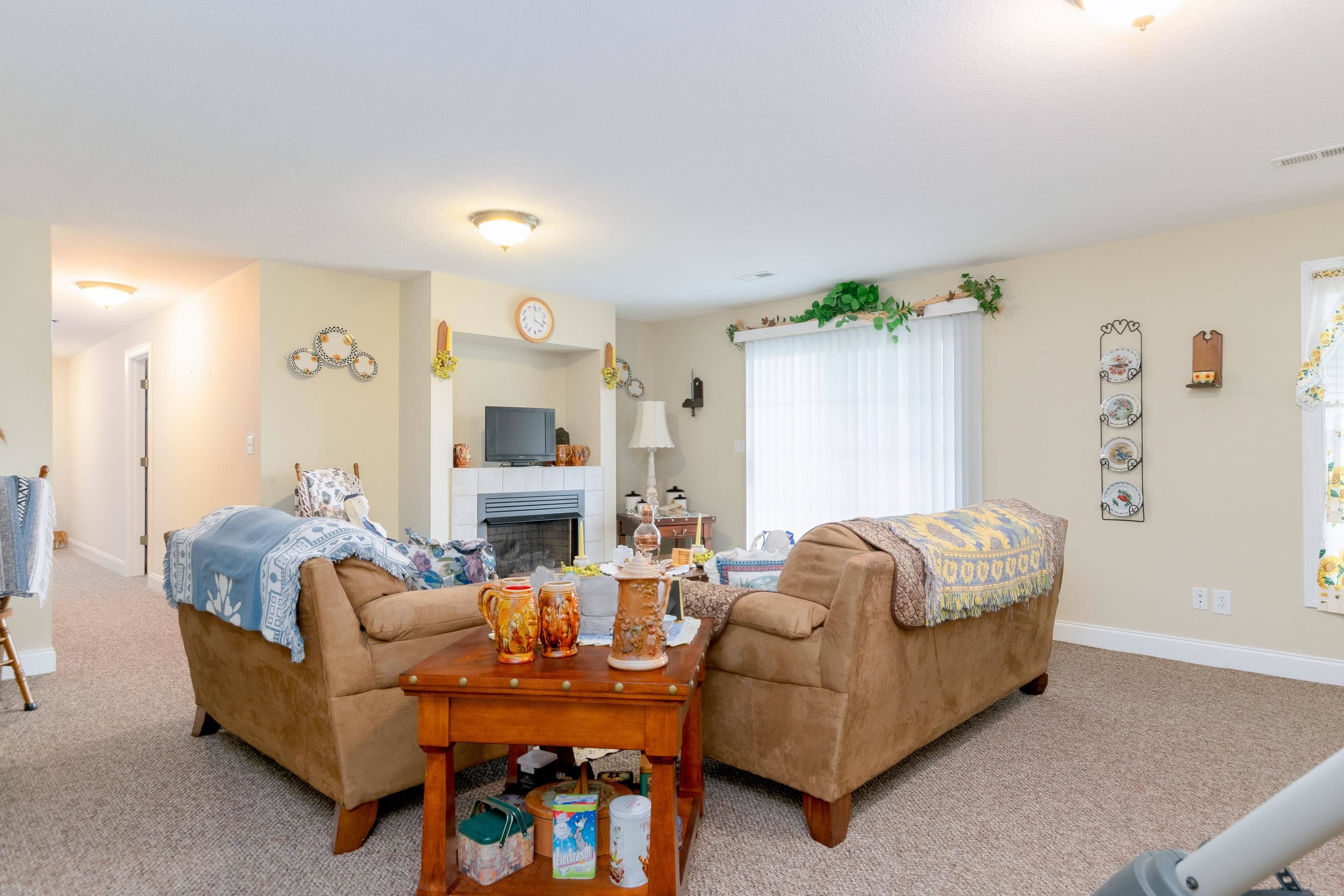 8498 Goodview Road