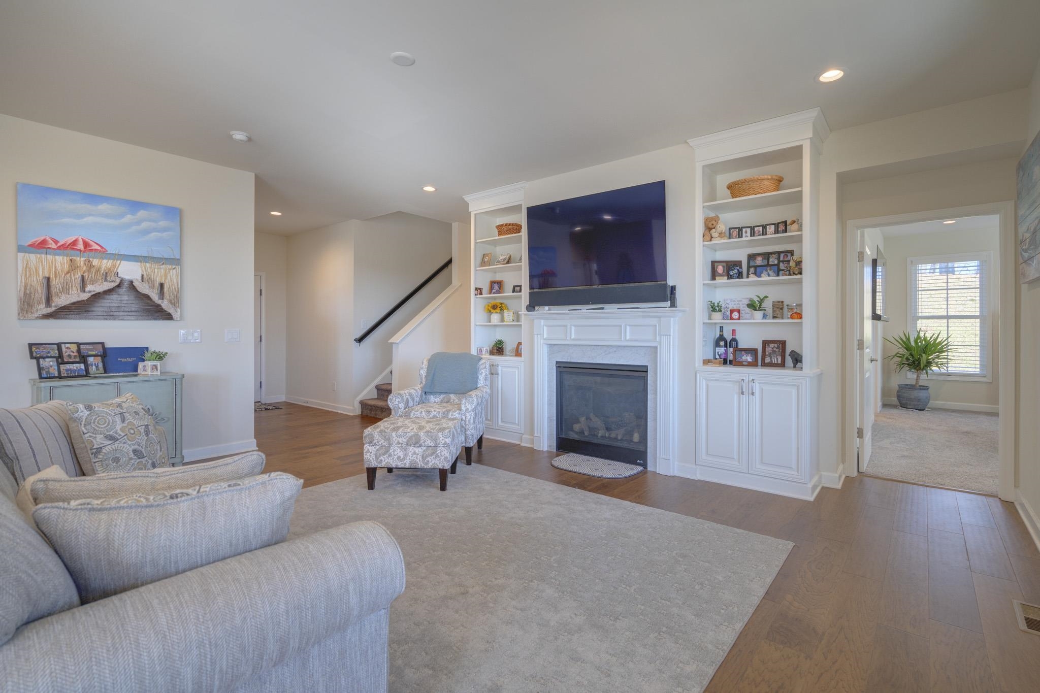 124 KINLOCH Drive