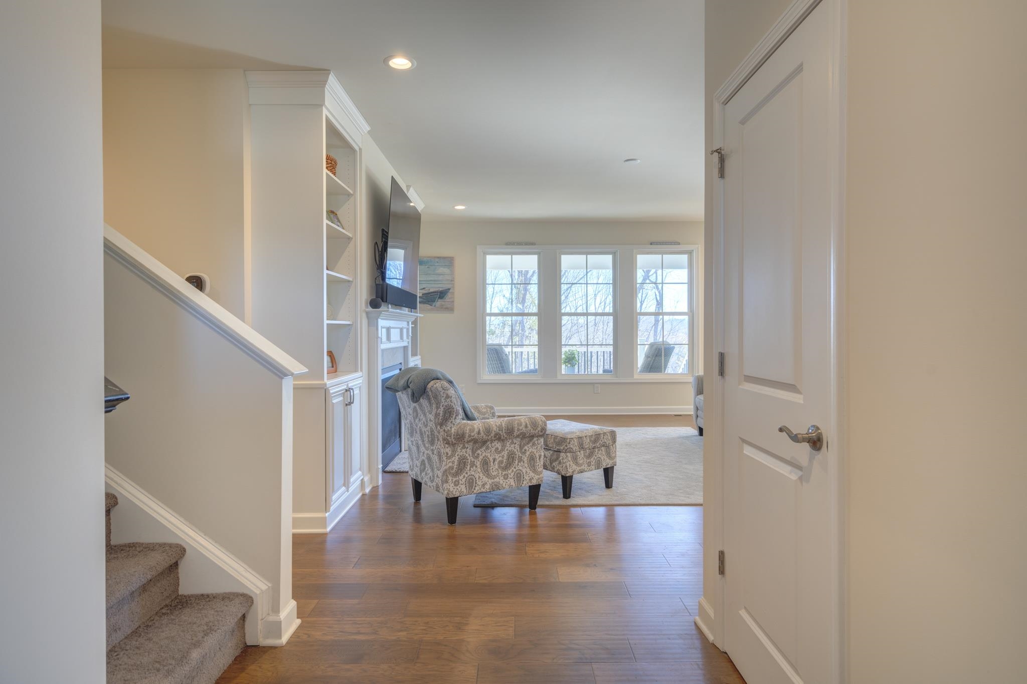 124 KINLOCH Drive