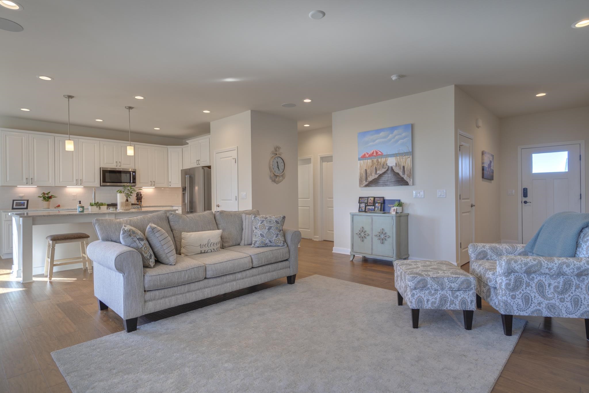 124 KINLOCH Drive