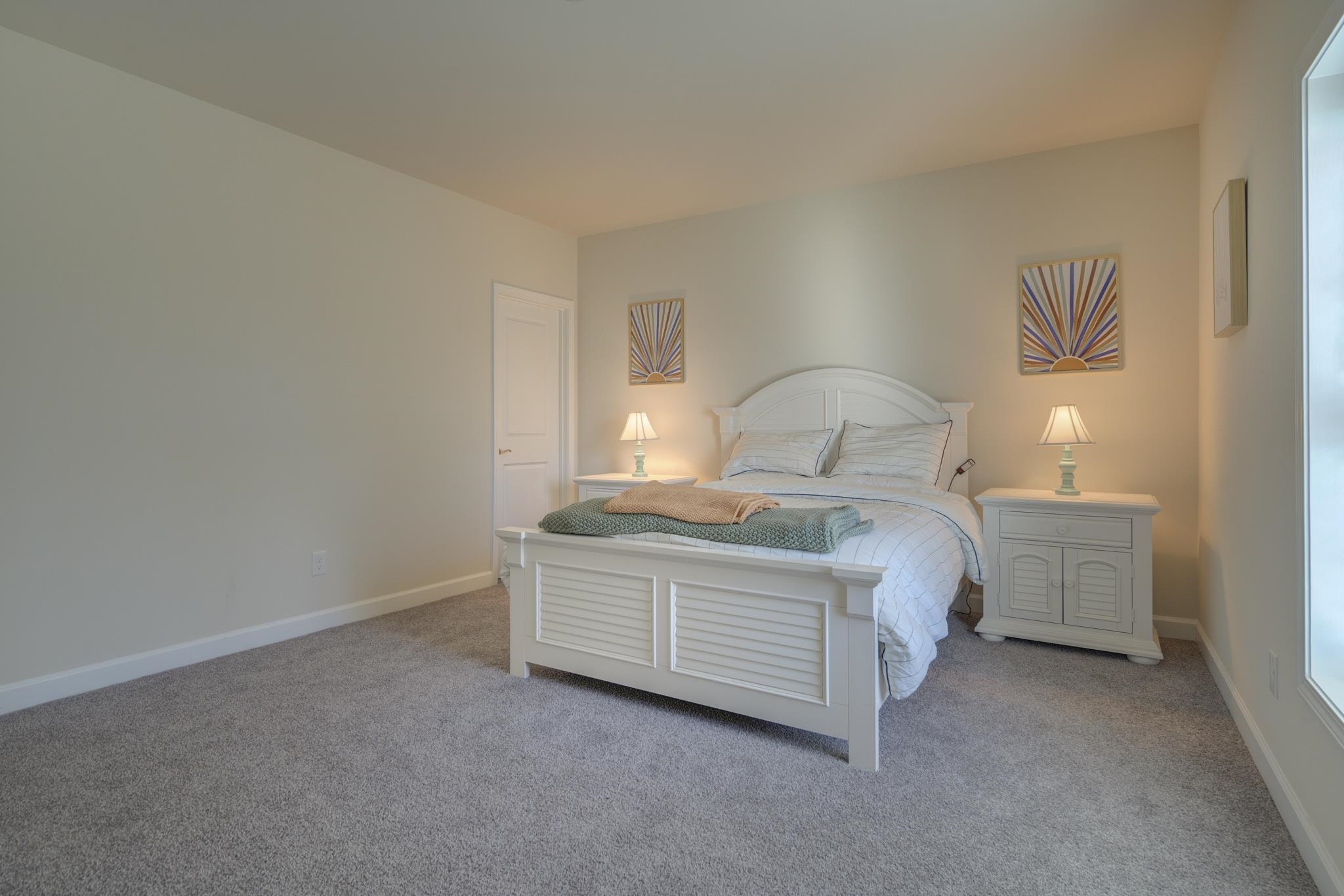 124 KINLOCH Drive