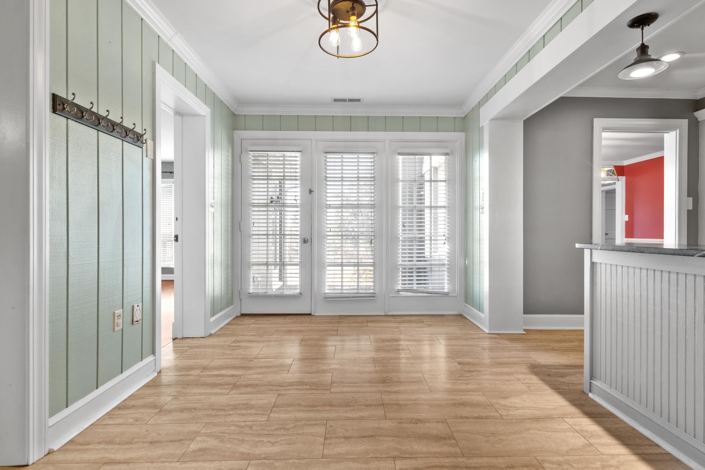 390 N 18th Street