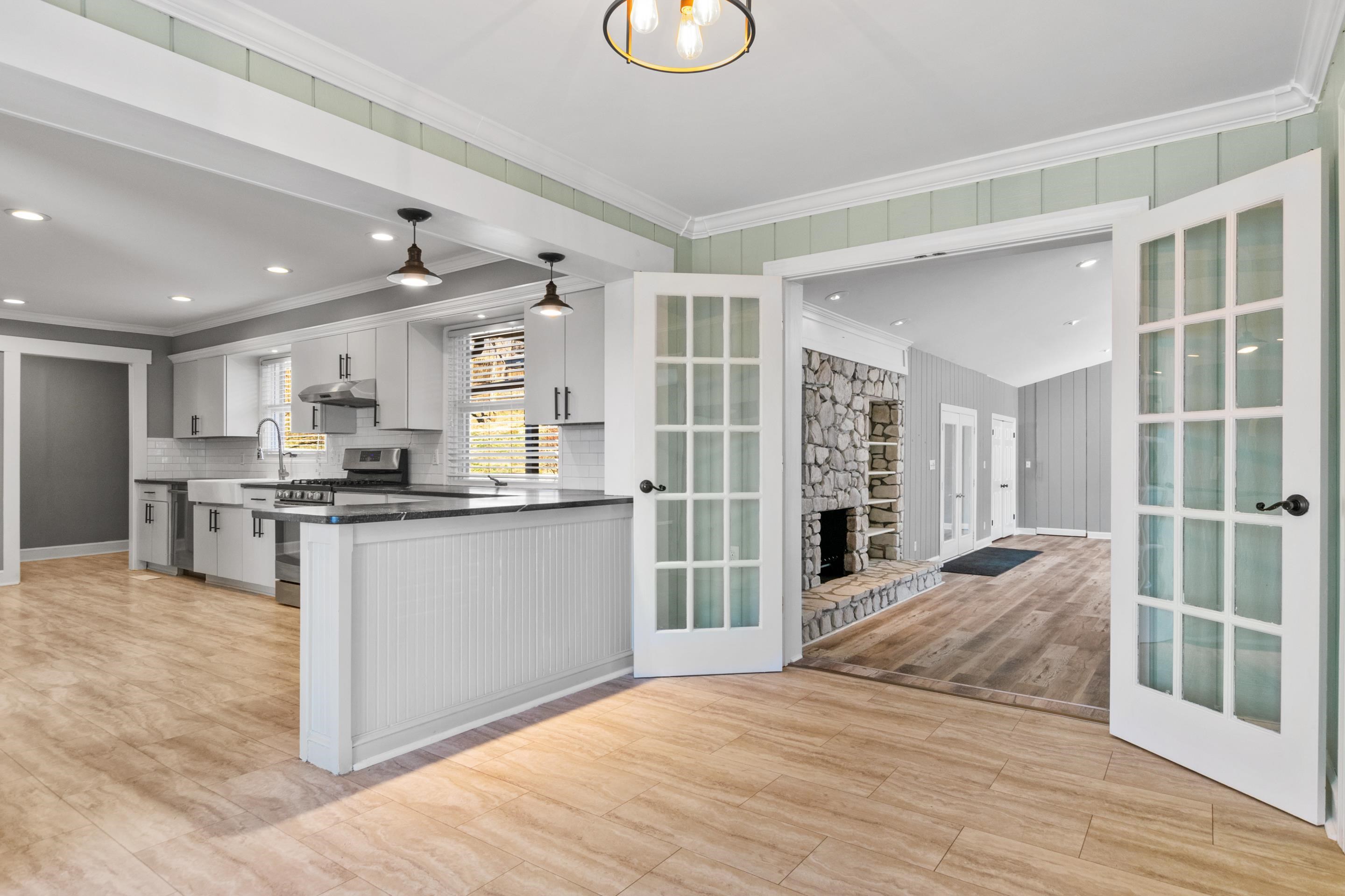 390 N 18th Street