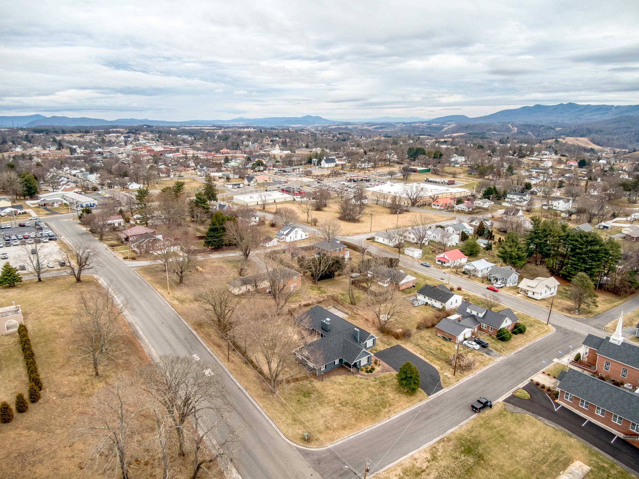 390 N 18th Street