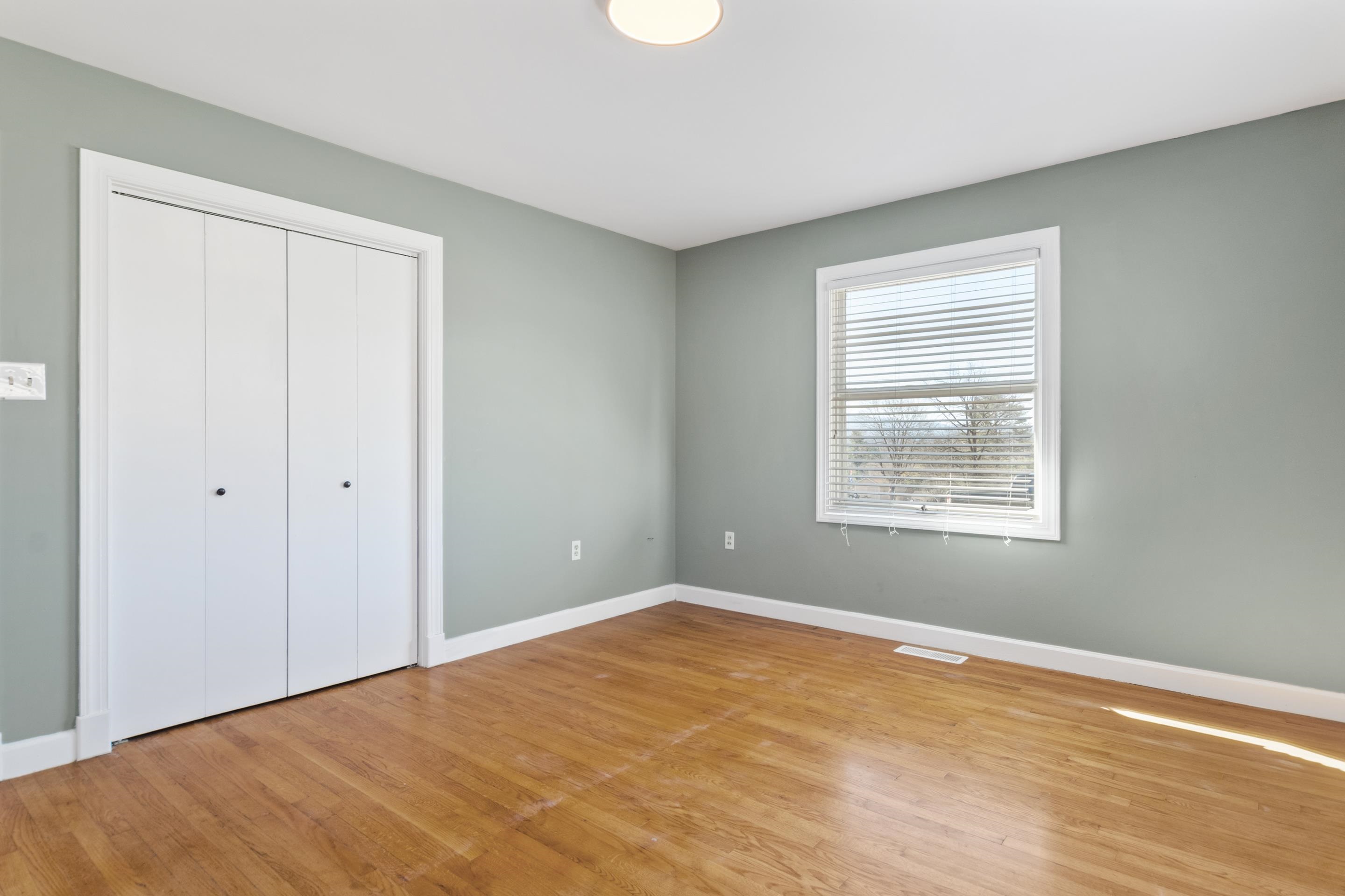 390 N 18th Street