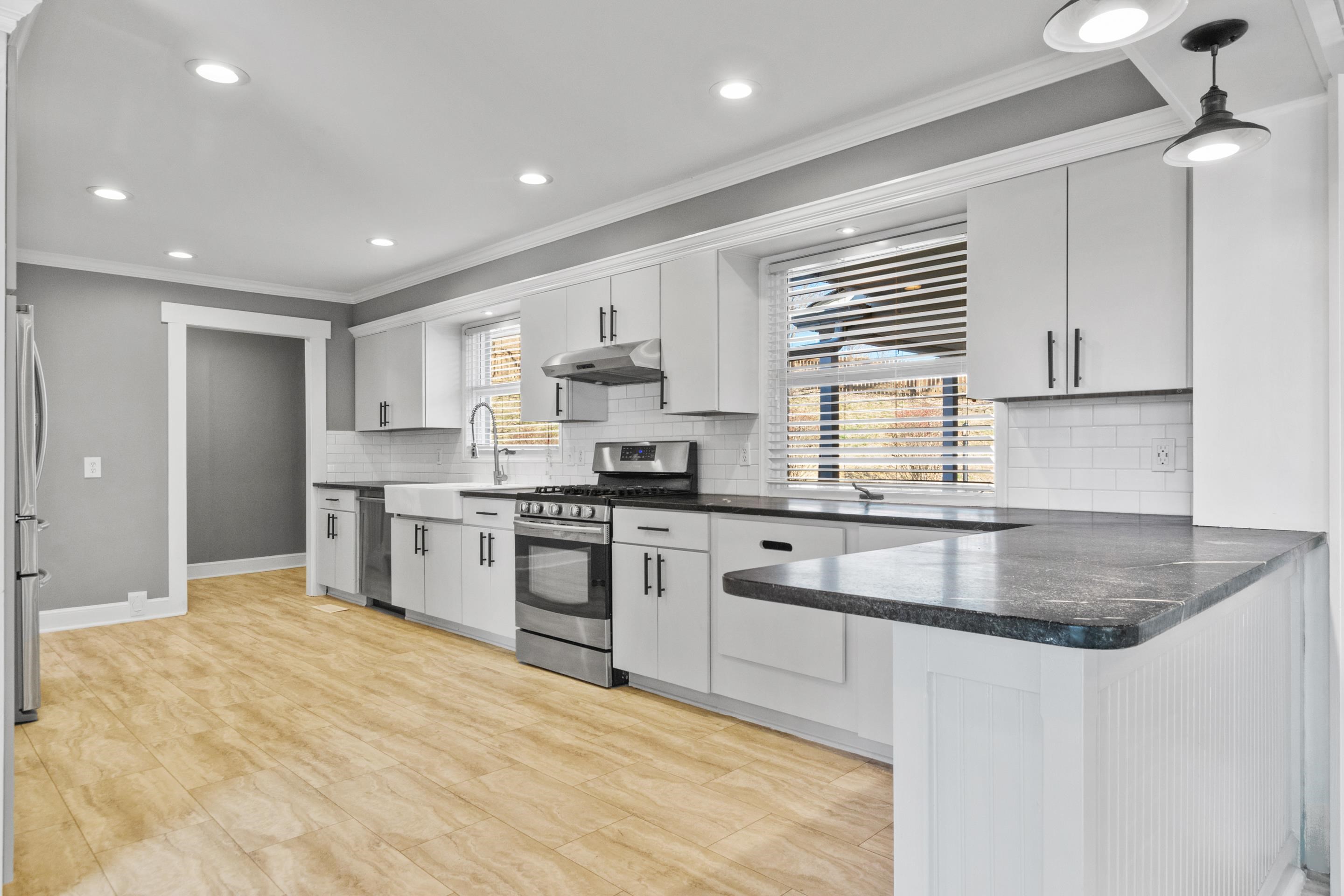 390 N 18th Street