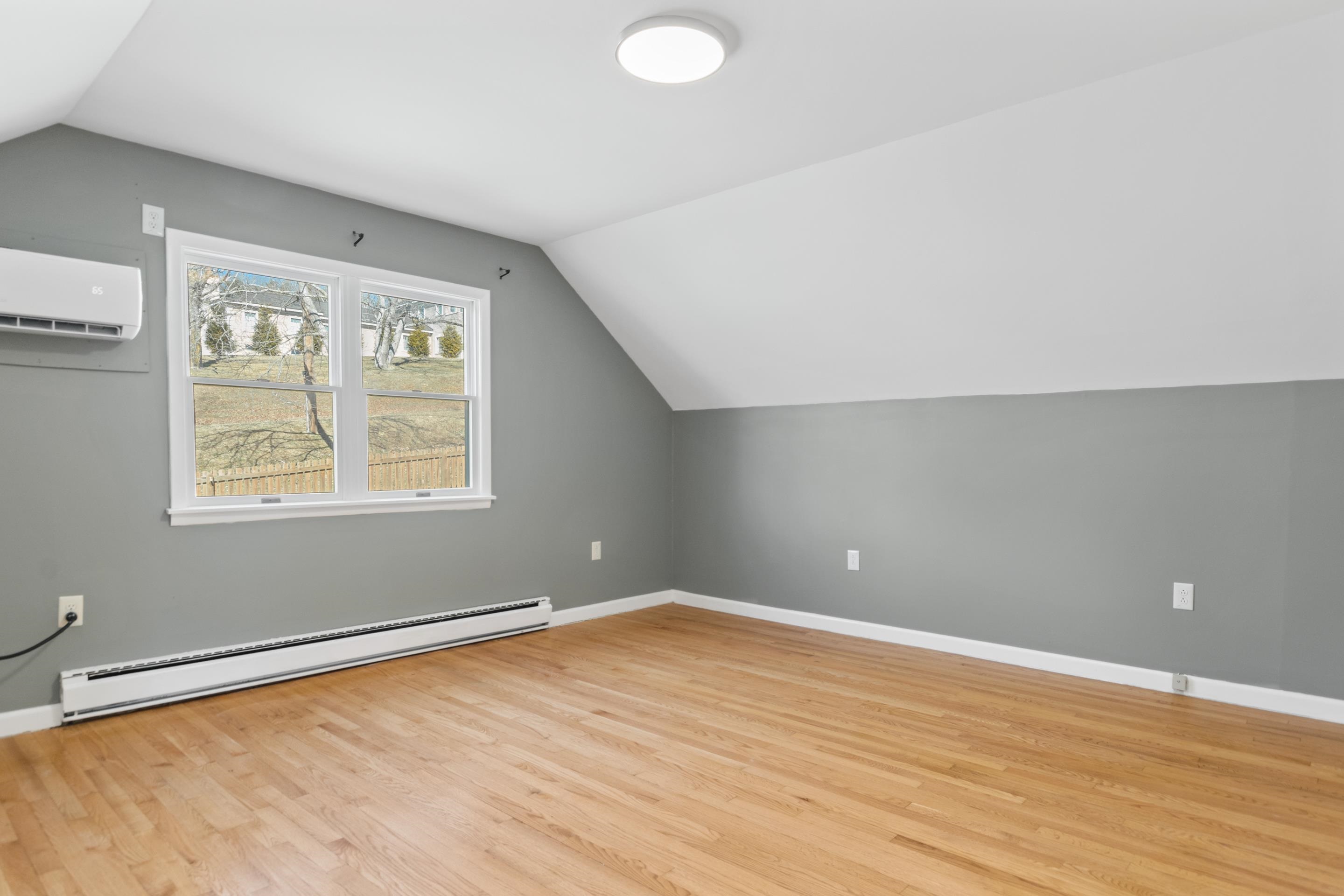 390 N 18th Street