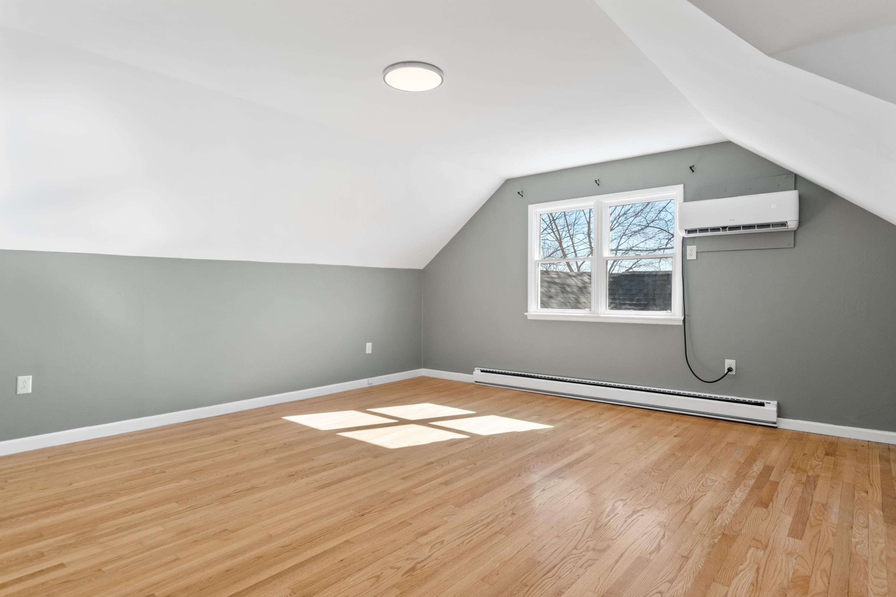 390 N 18th Street