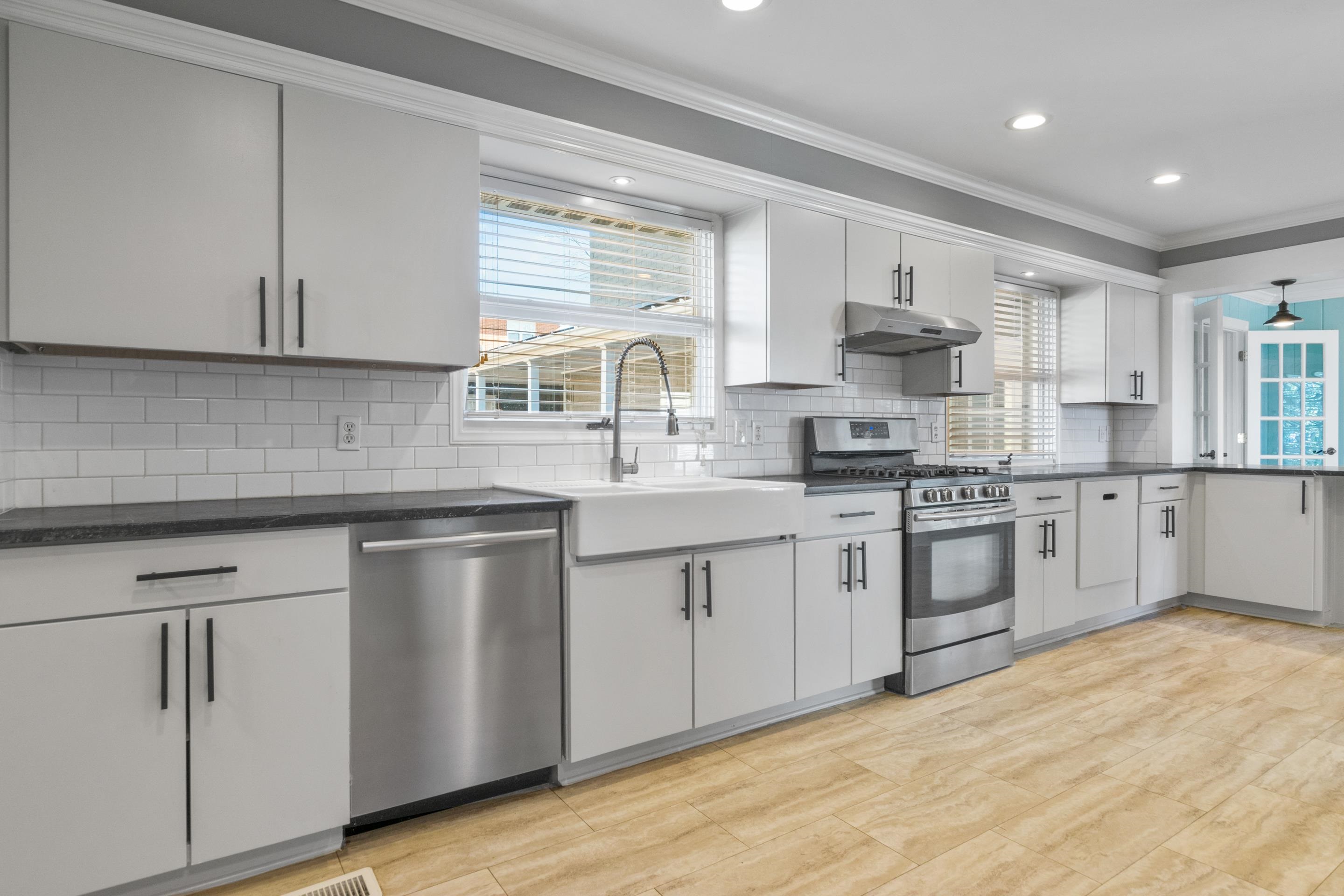 390 N 18th Street