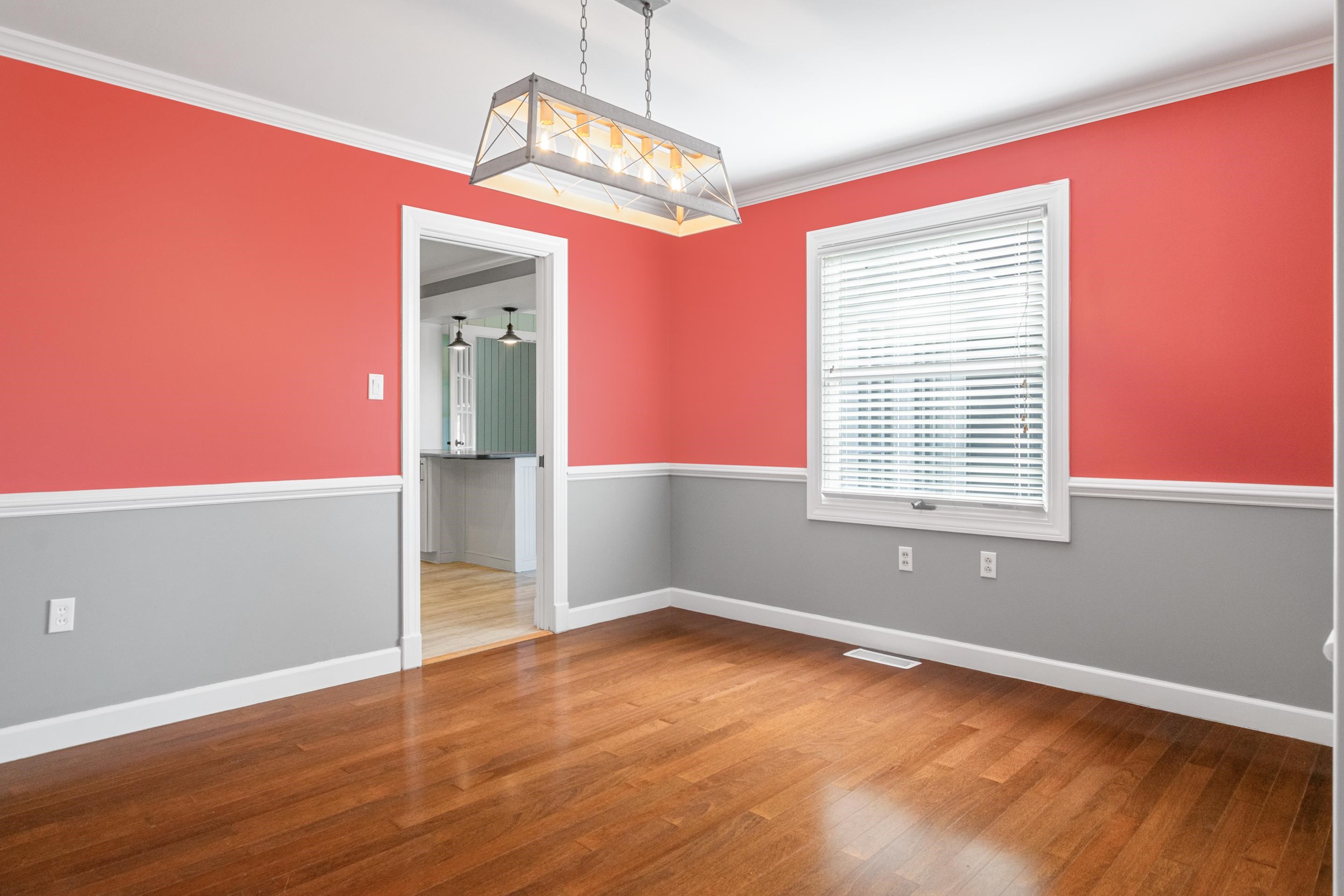 390 N 18th Street