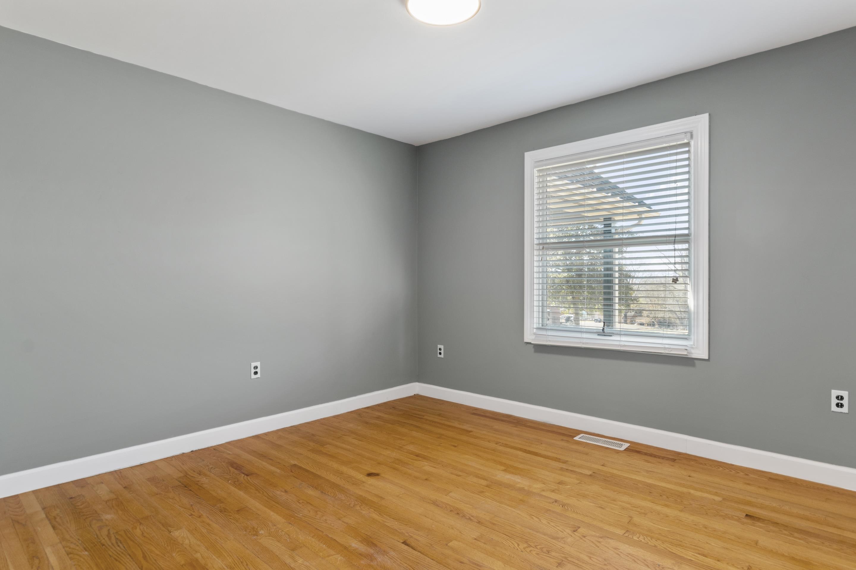 390 N 18th Street