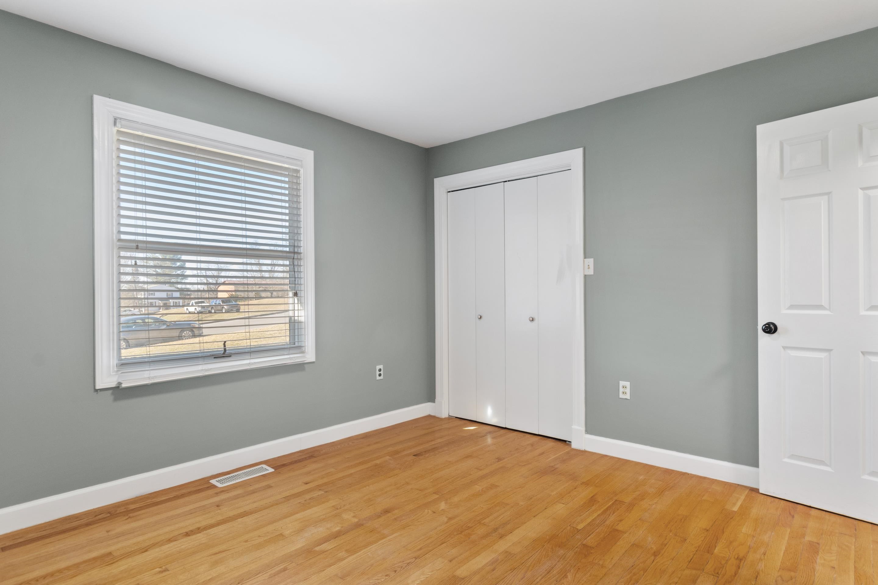 390 N 18th Street
