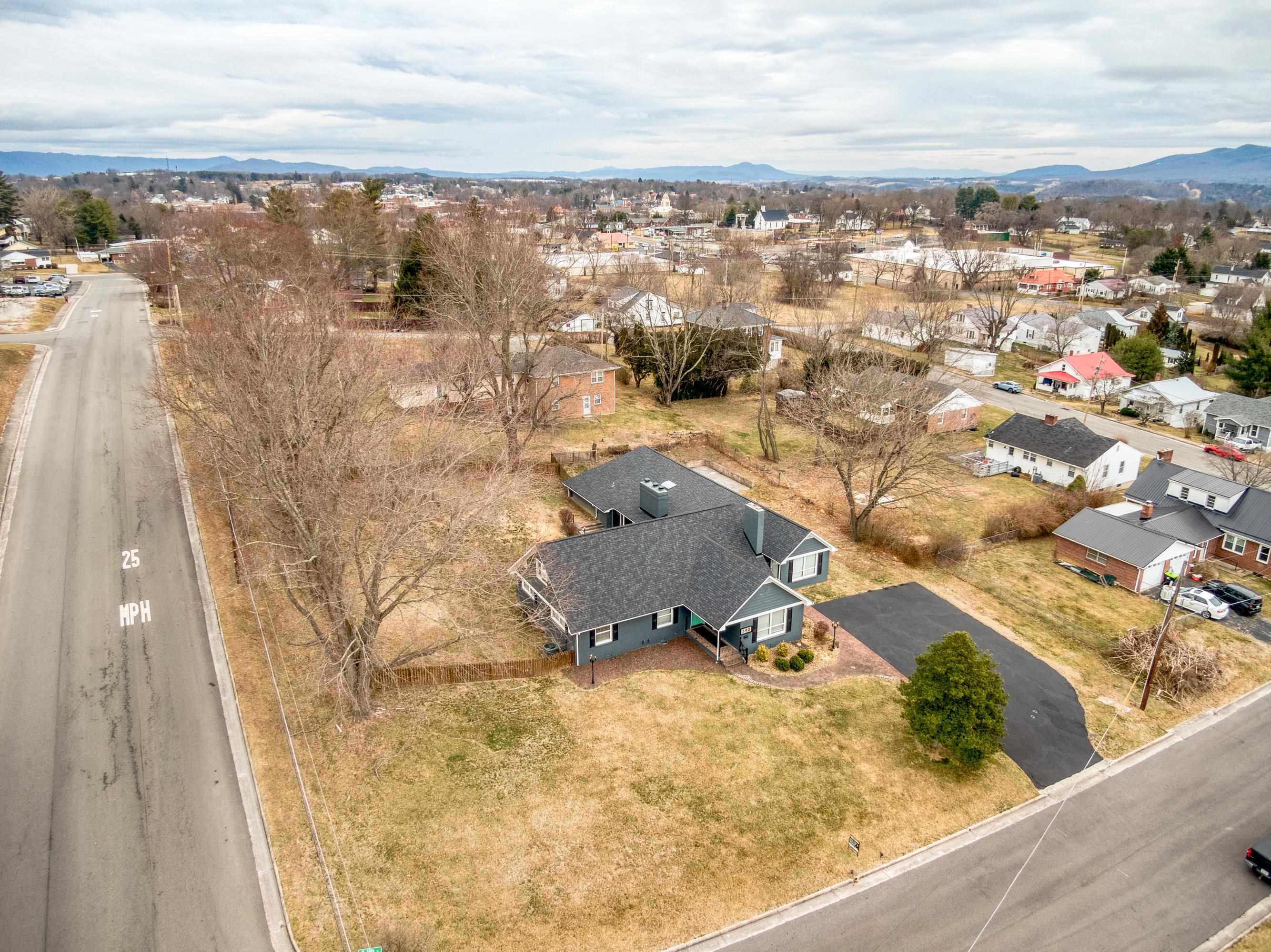 390 N 18th Street
