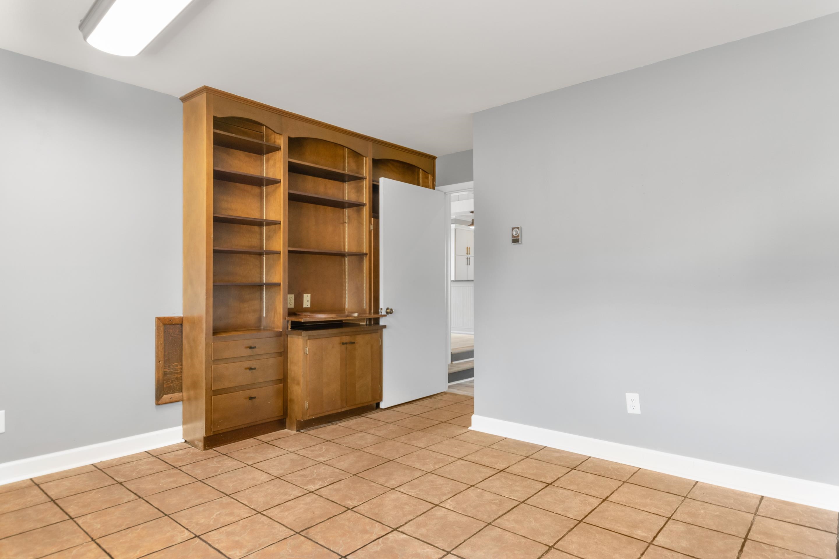 390 N 18th Street