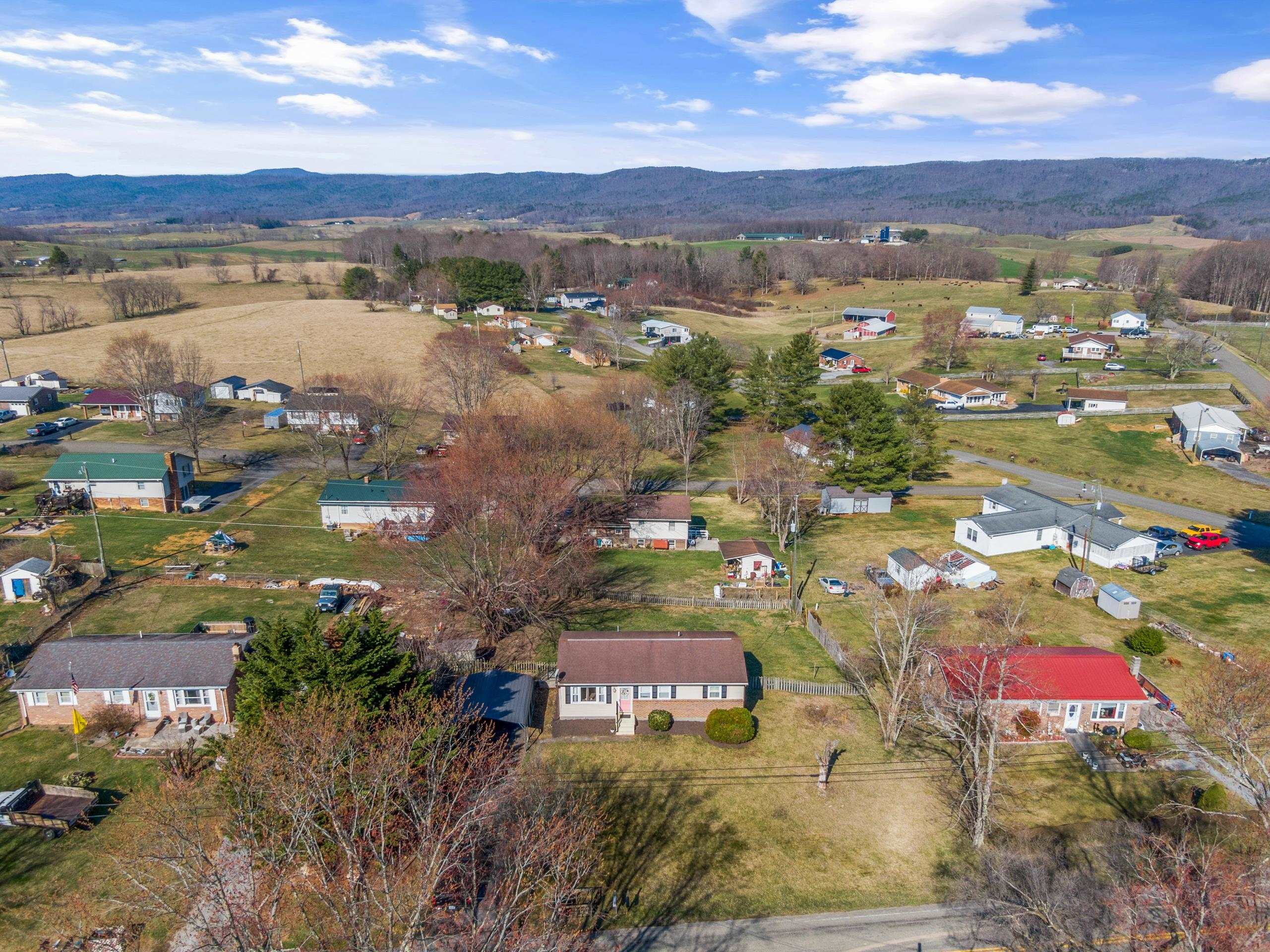 5709 Alum Spring Rd Road
