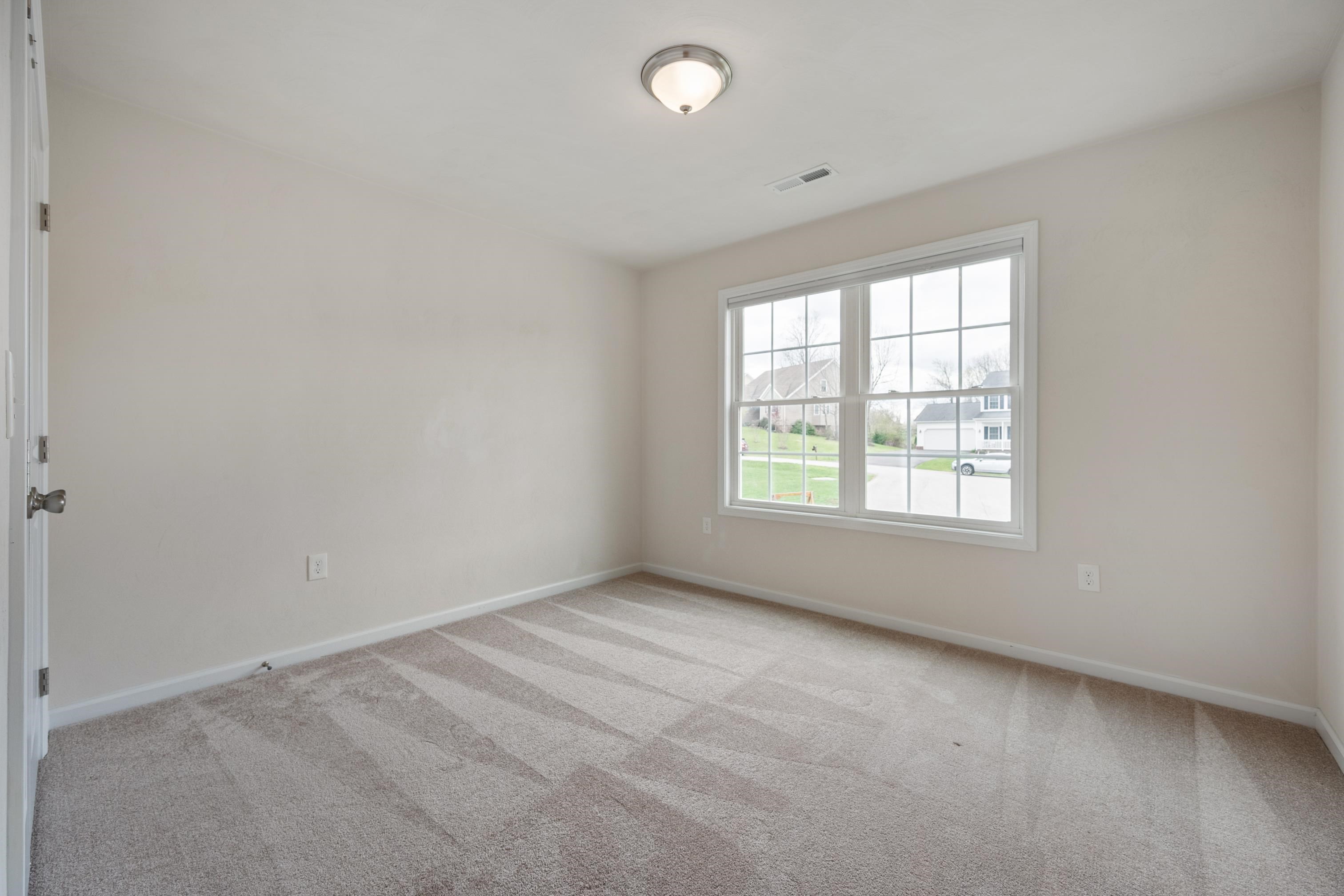 1140 CROSSCREEK Drive